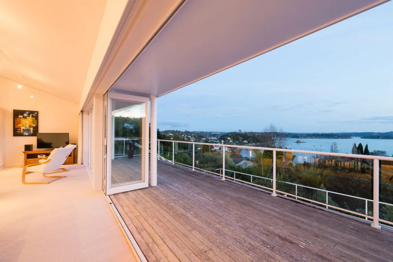 Russell View Apartments