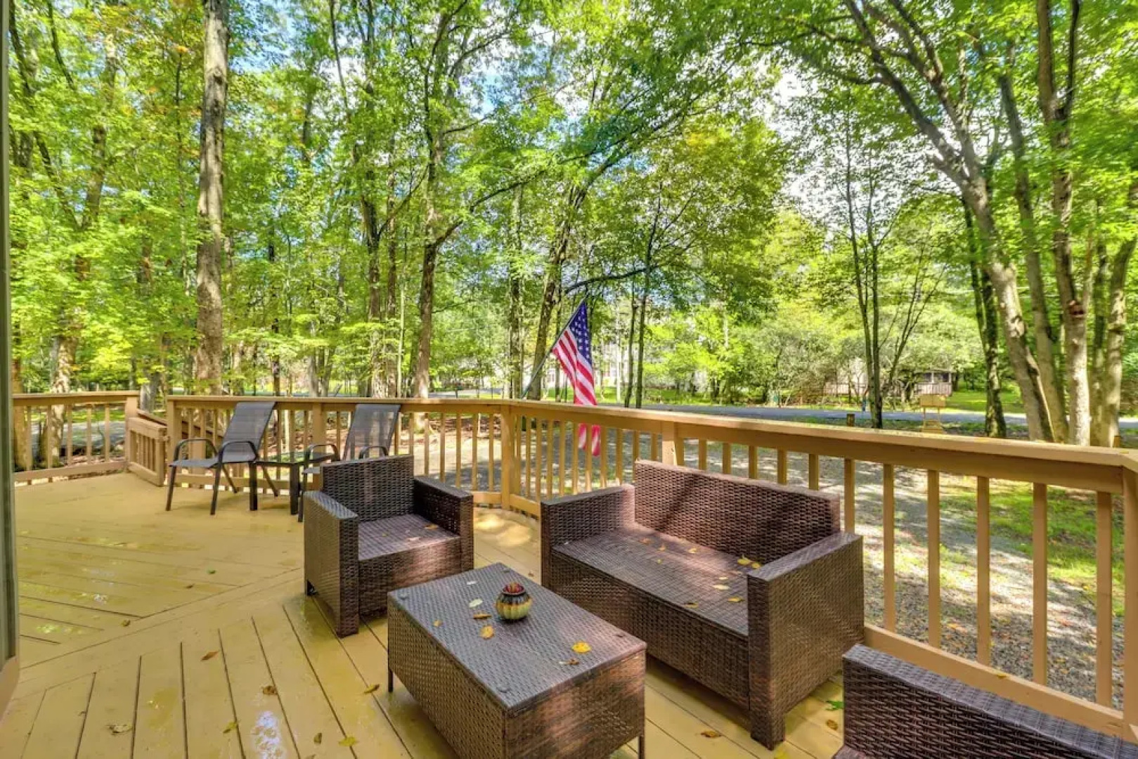 Deck, Fire Pit & Pool Access: Pennsylvania Home!