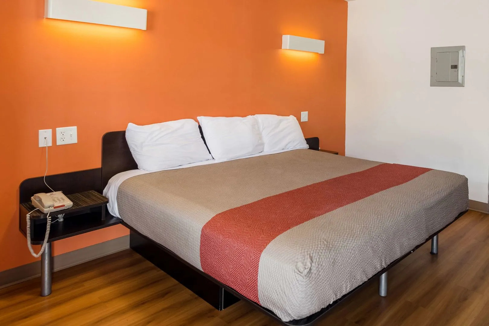 Motel 6 Greenville, SC