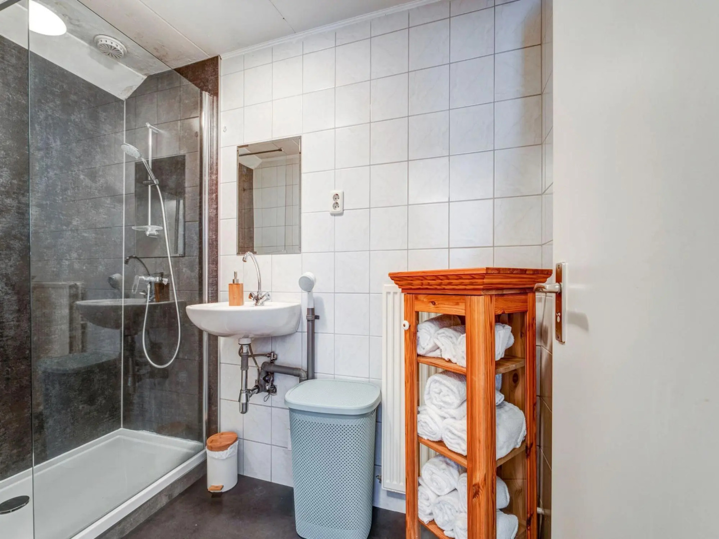 Nice apartment in Ubachsberg with a beautiful view