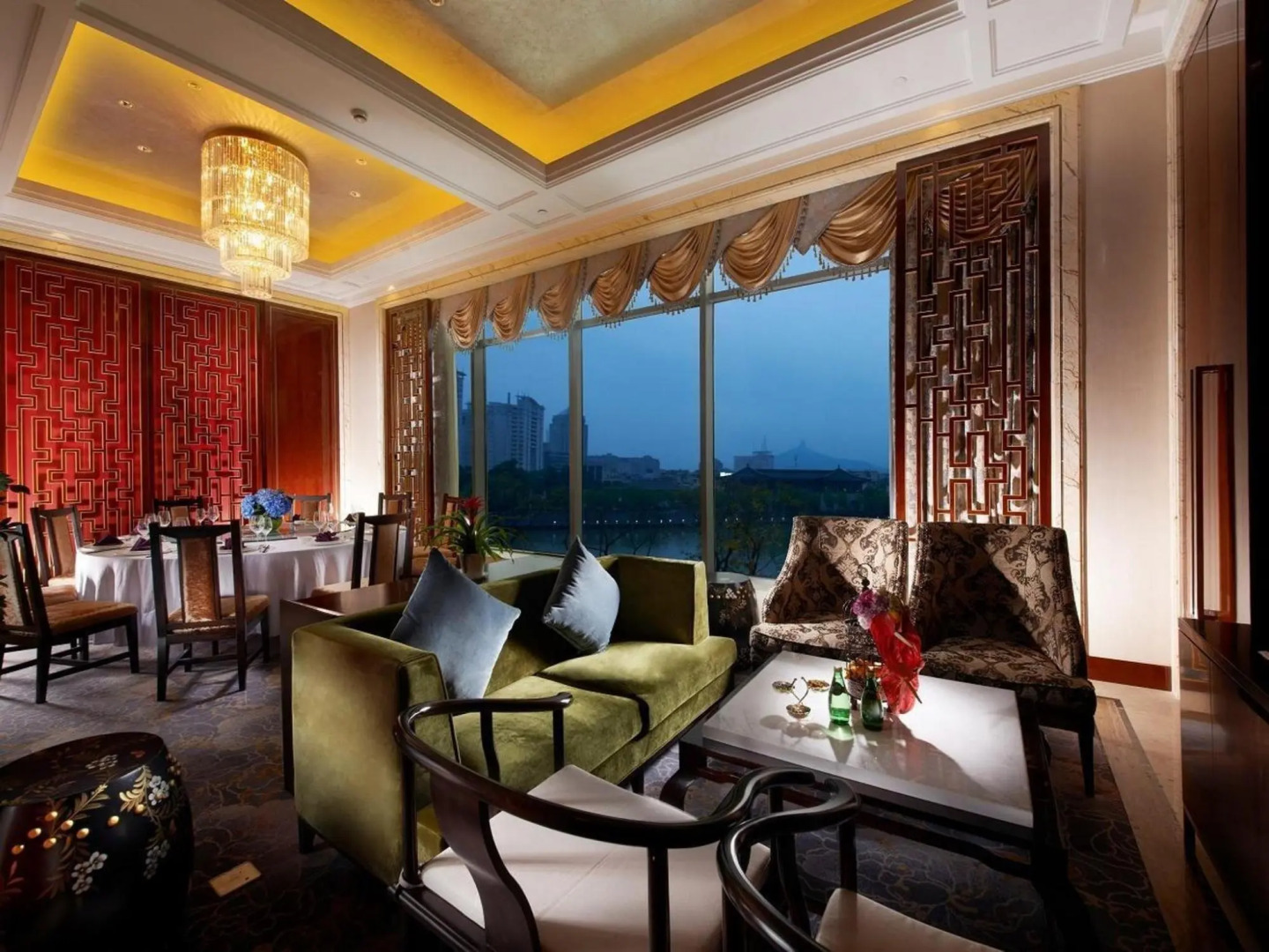 Dongwu New Century Grand Hotel Huzhou