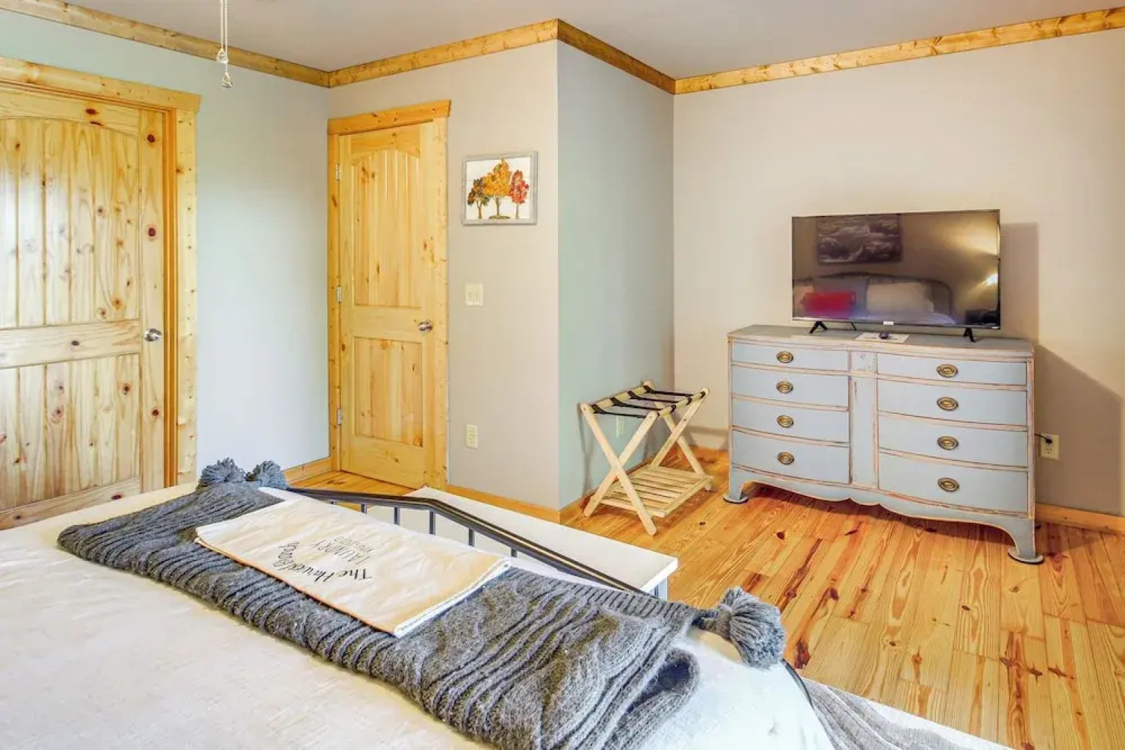 Ellijay Cabin w/ Hot Tub & Mountain Views