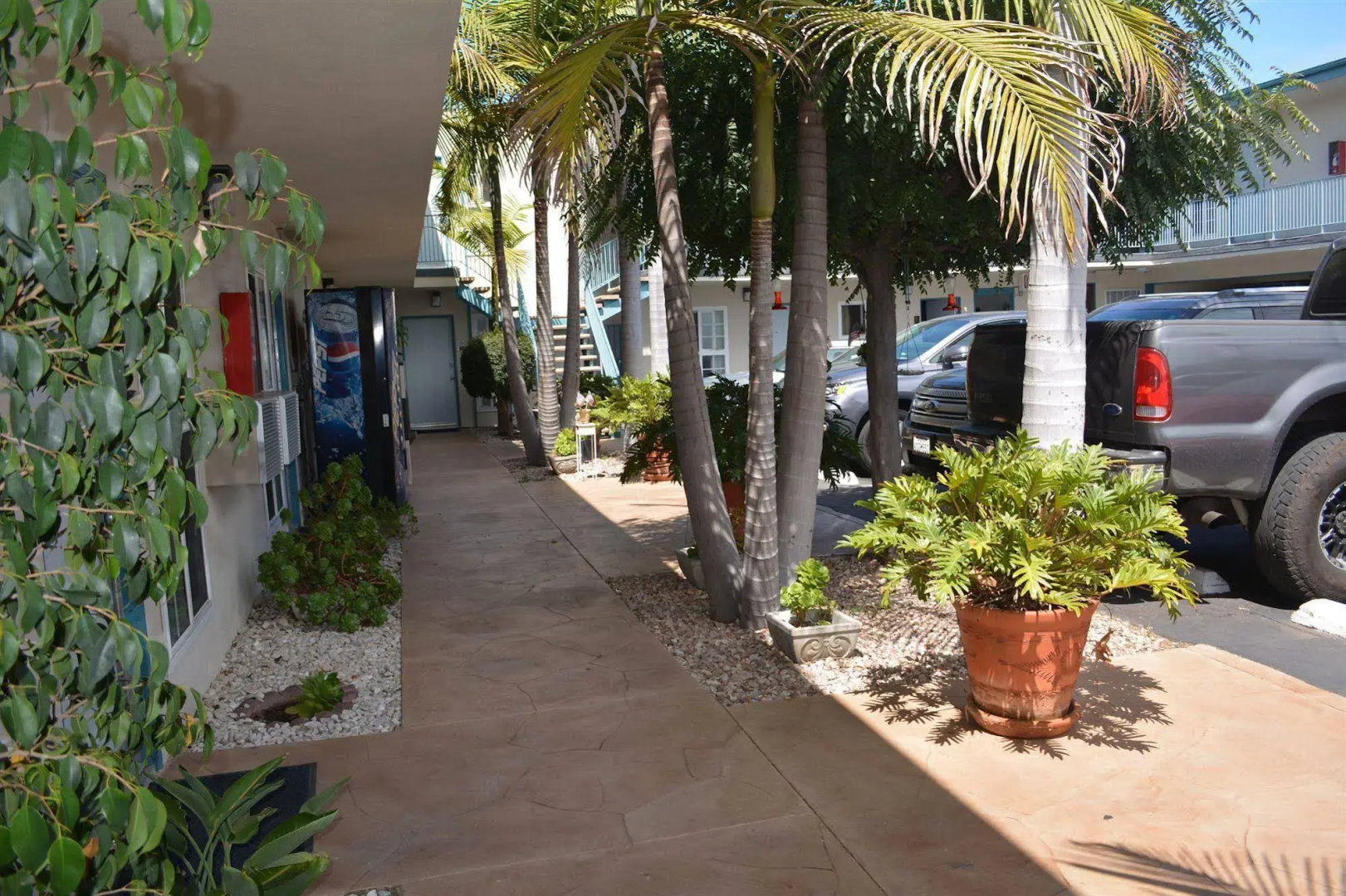 Seaside Motel