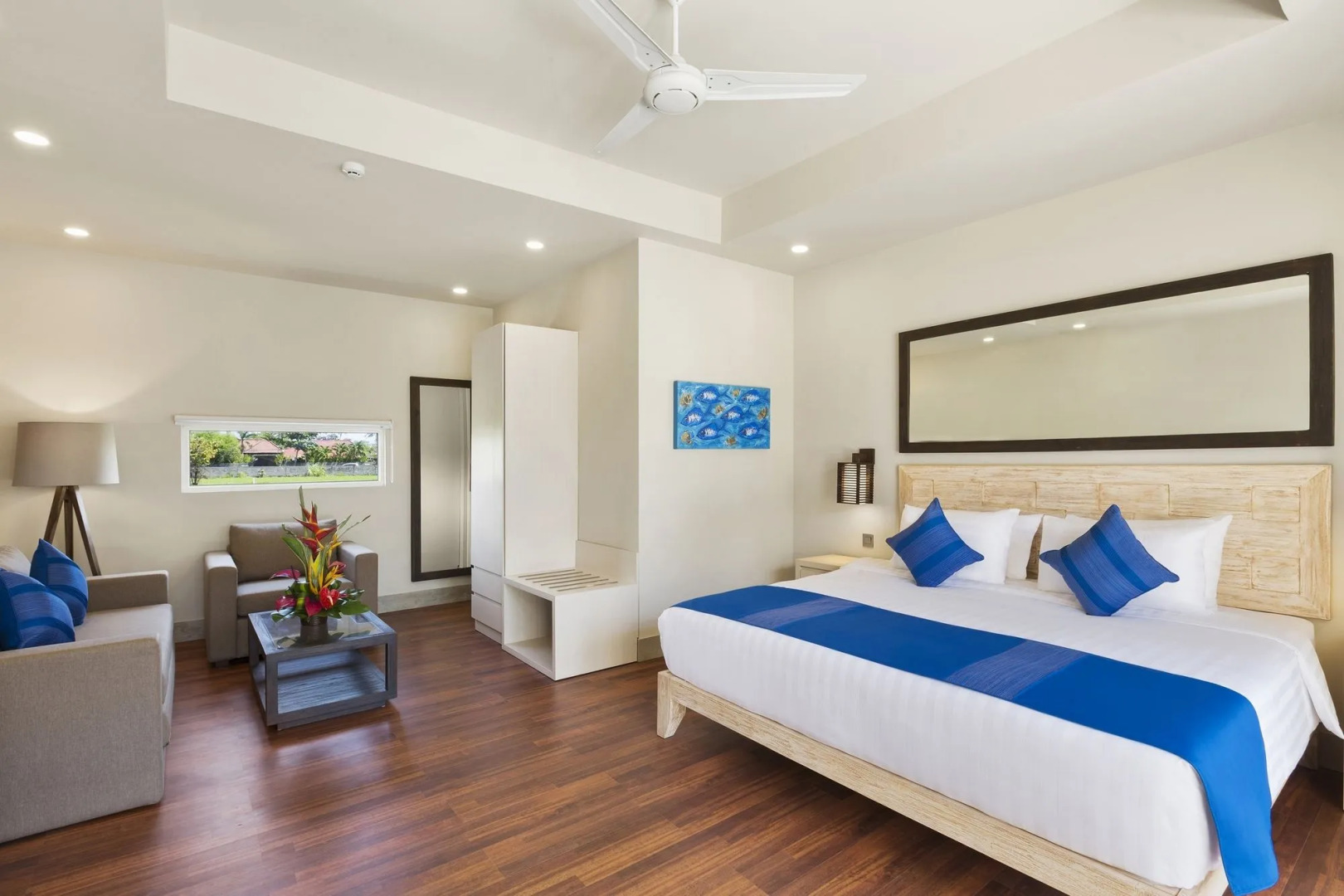 Lovina Beachhouse Villas