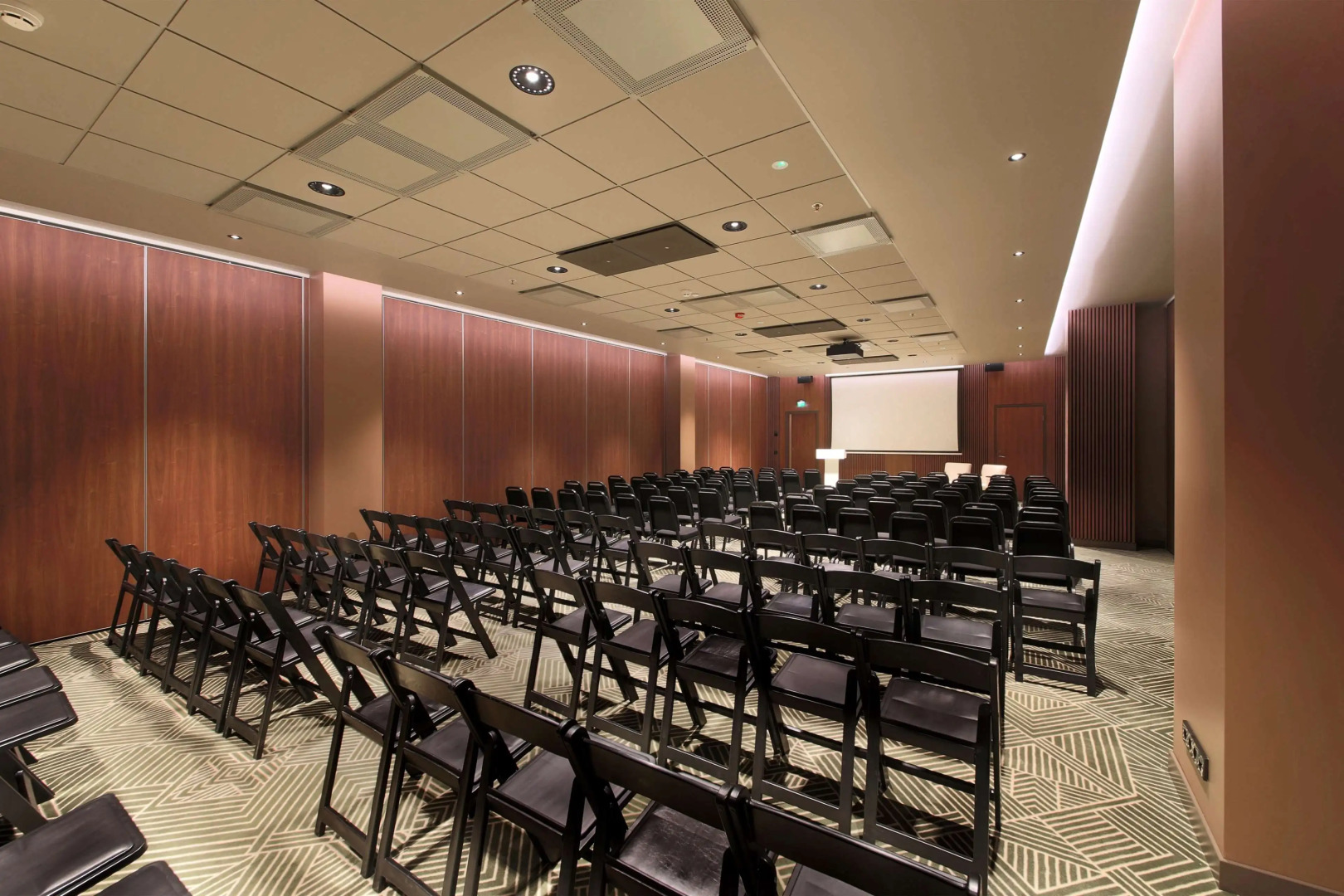 Отель Radisson Blu Lietuva