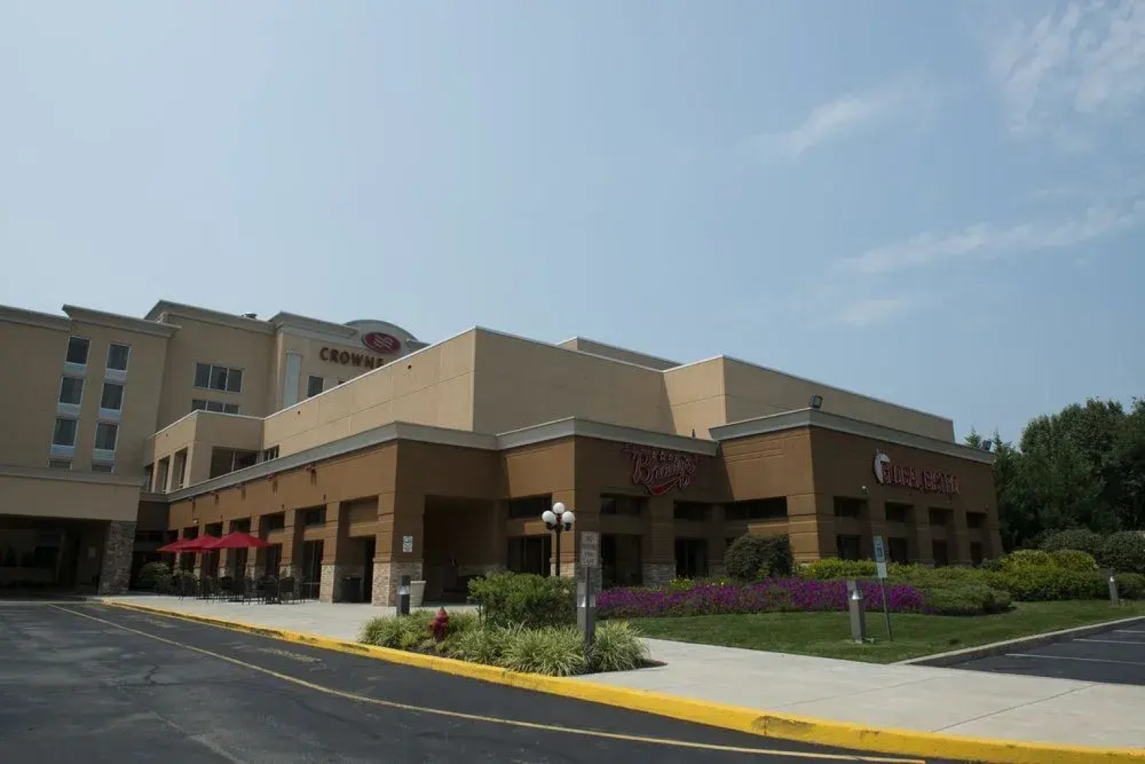Crowne Plaza Philadelphia Bucks County