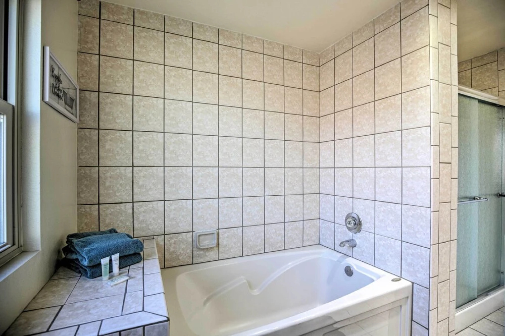 'breeze By the Pool' Chula Vista Home w/ Game Room