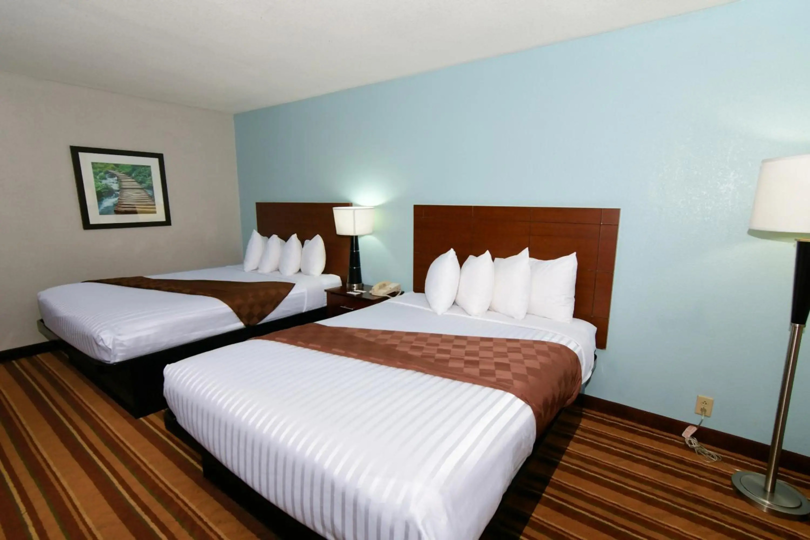 Rock Island Inn & Suites Marshalltown