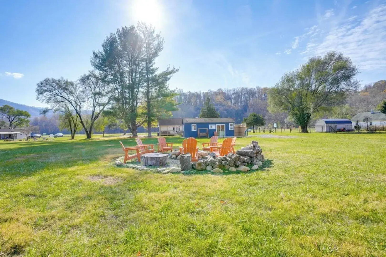 Home & Cottage Near Wintergreen Resort!