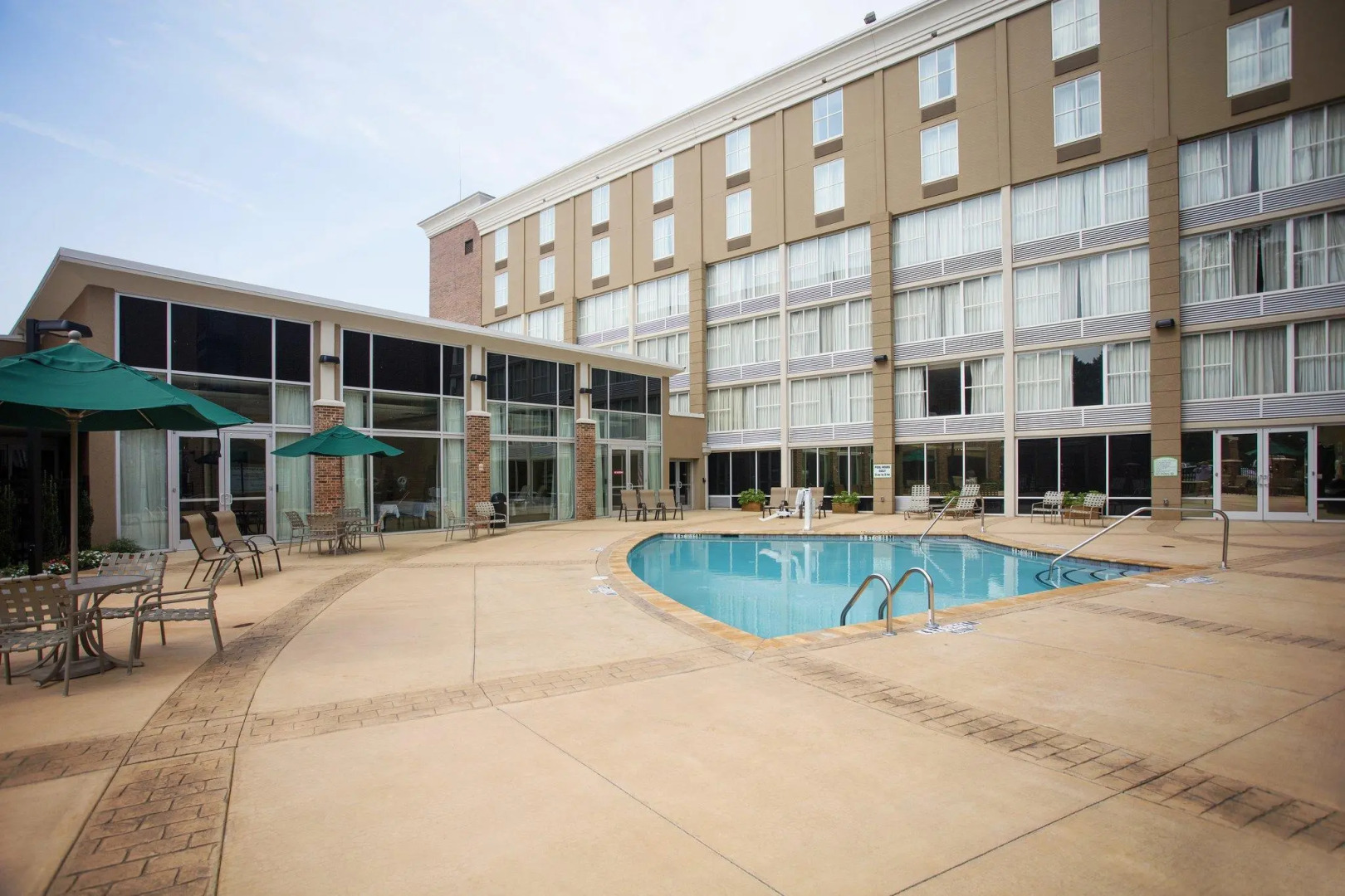 Holiday Inn Athens-University Area