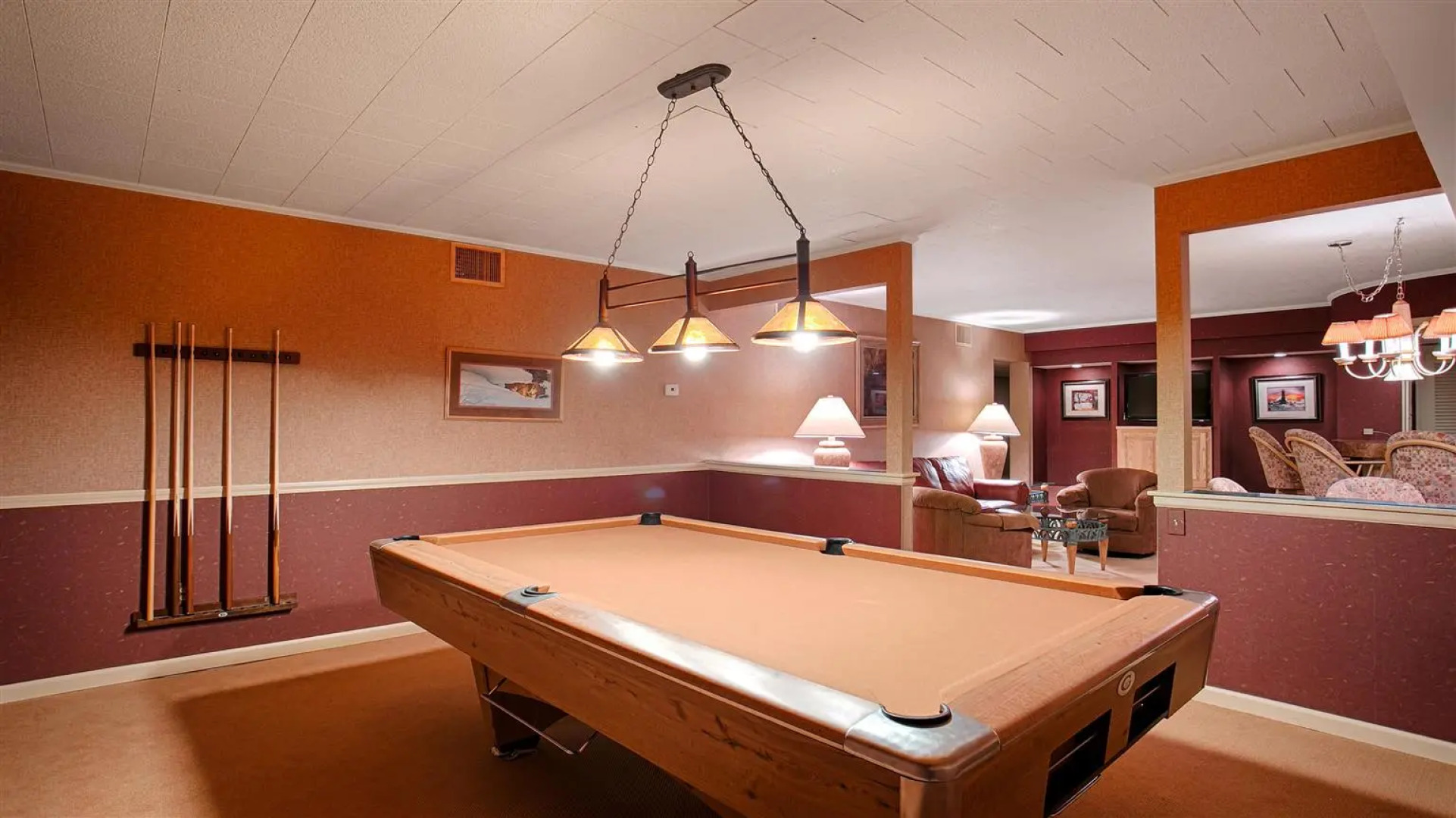 Magnuson Grand Pioneer Inn and Suites