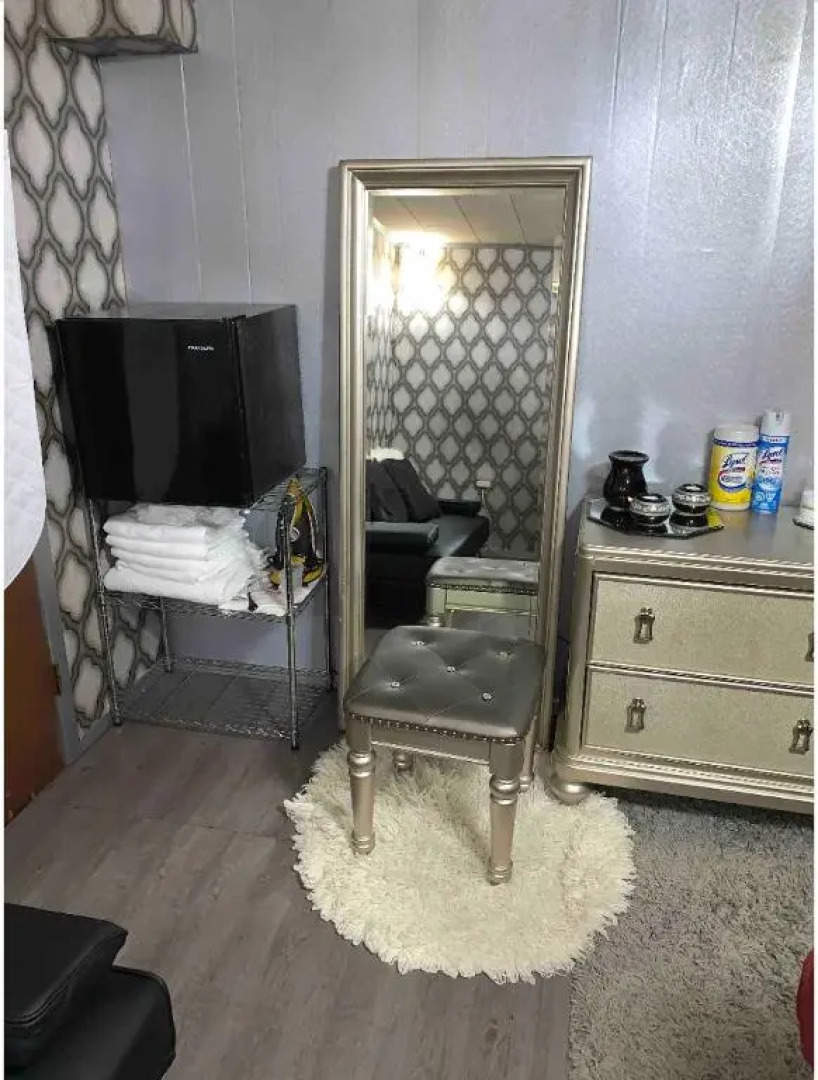 Nice Cozy Room By Empire City Casino And Cross County Mall