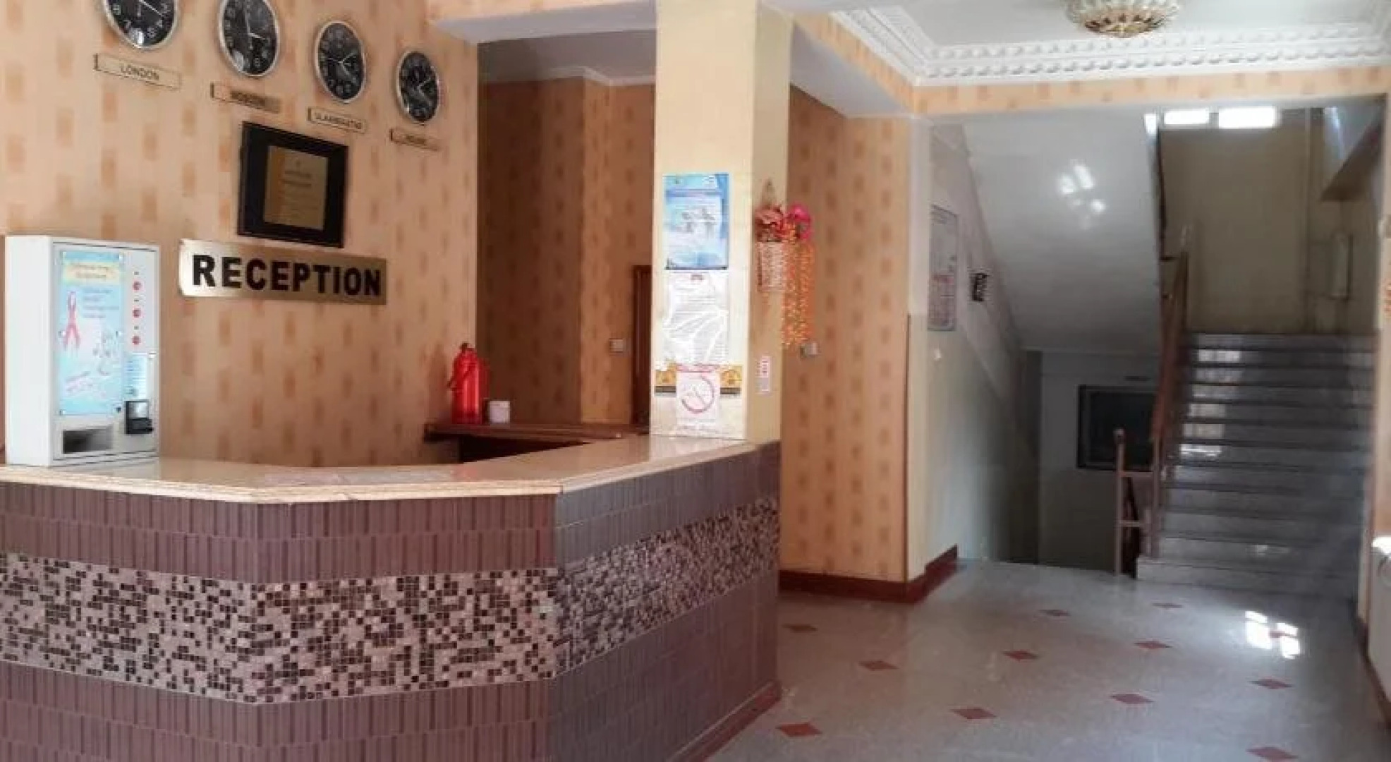 Chandmani Hotel&Tour