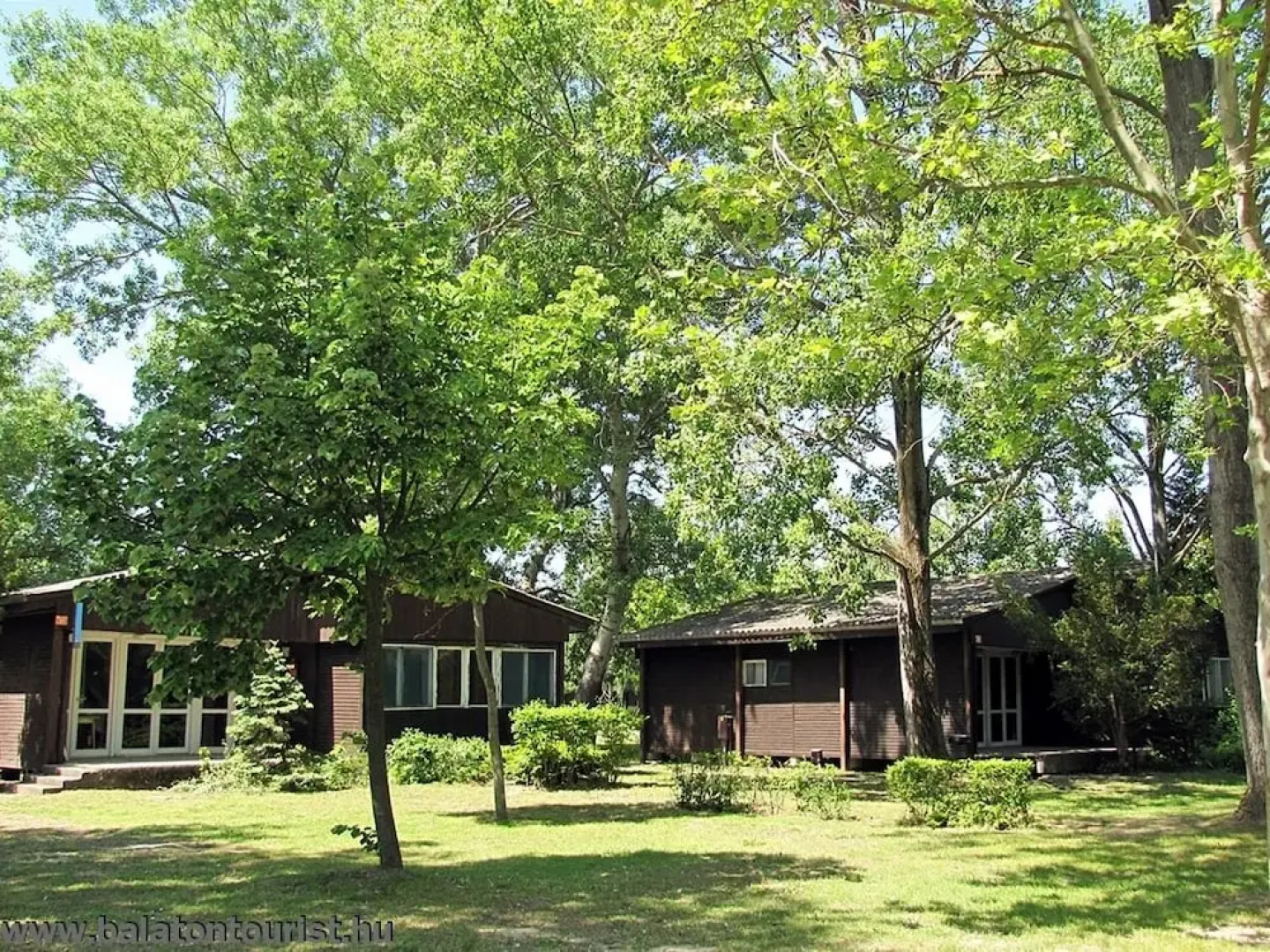 Balatontourist Vadvirág Kemping