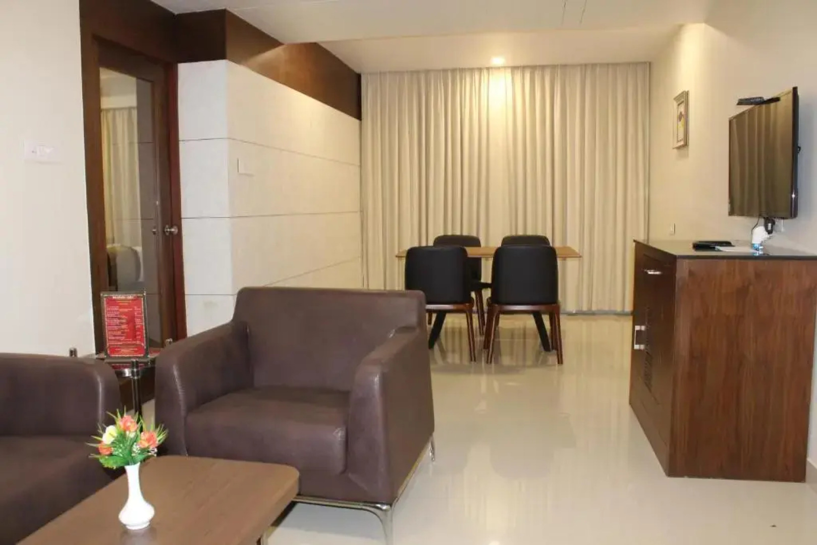 Hotel Grand Gayathri