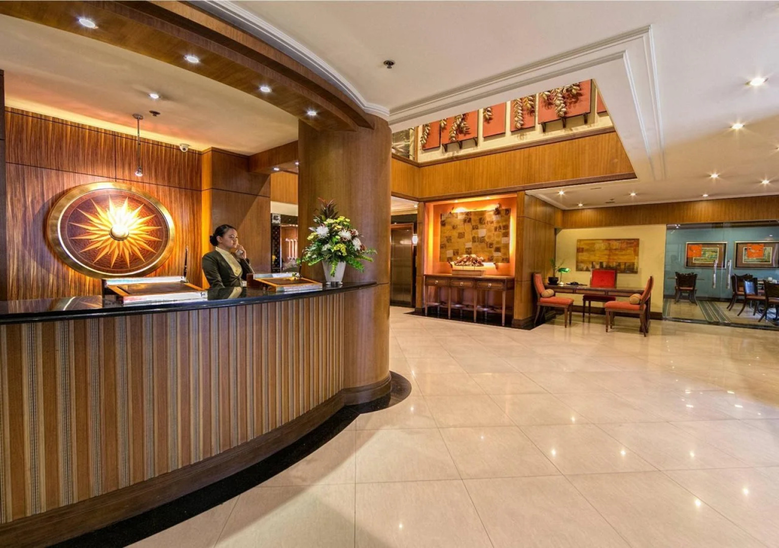 Herald Suites Solana