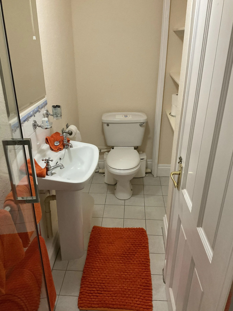 Number 52 Bed & Breakfast