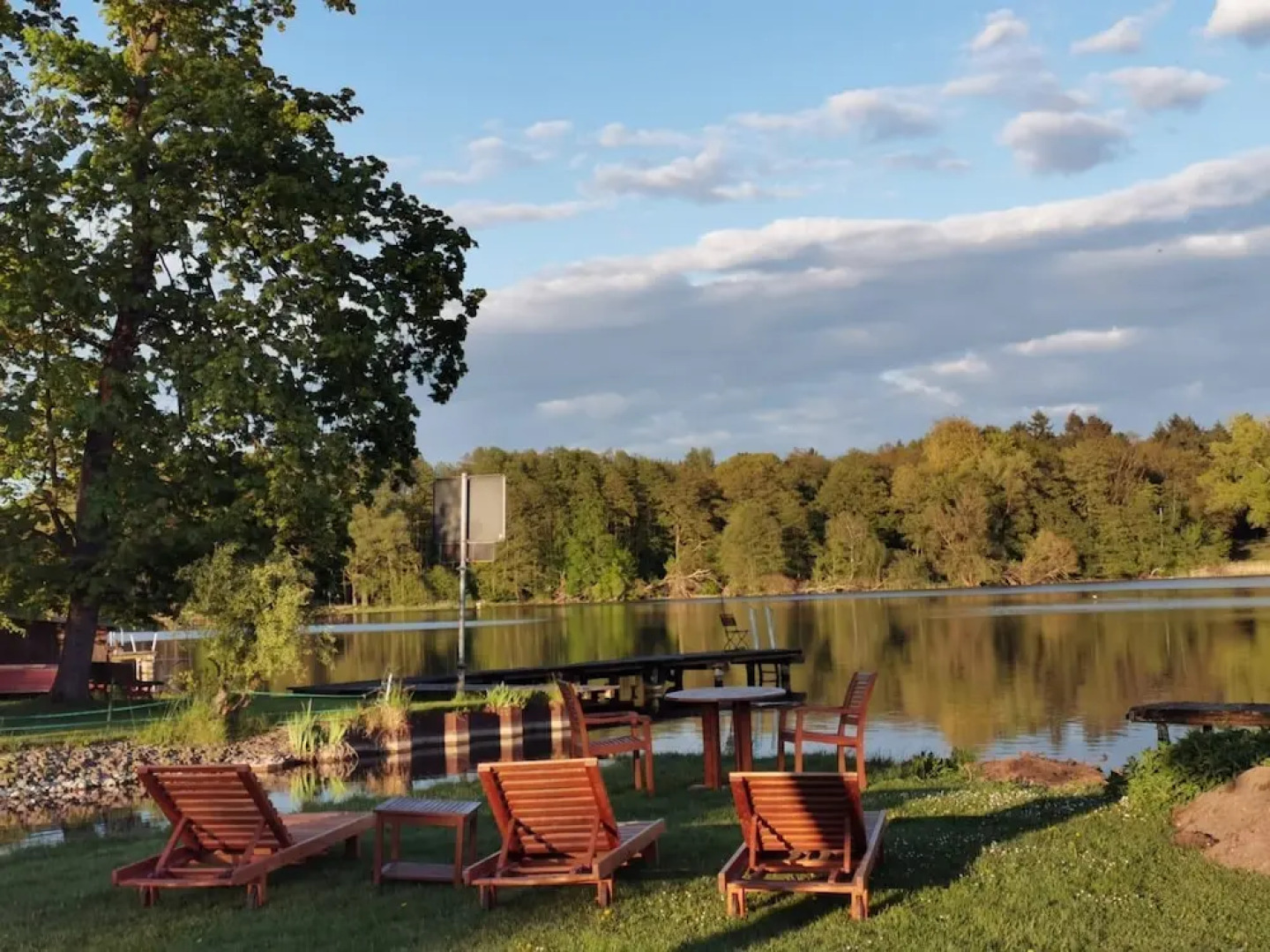 Schöne 3Zimmer FeWo direkt am Baalensee