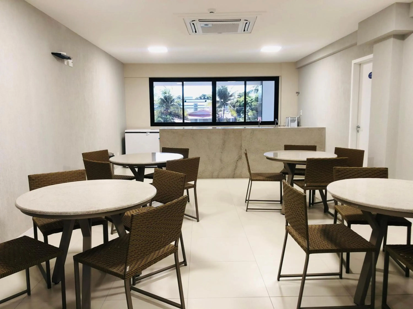 Apartamento em Guarajuba, BAHIA 1 Tudo Novinho e Finamente Decorado