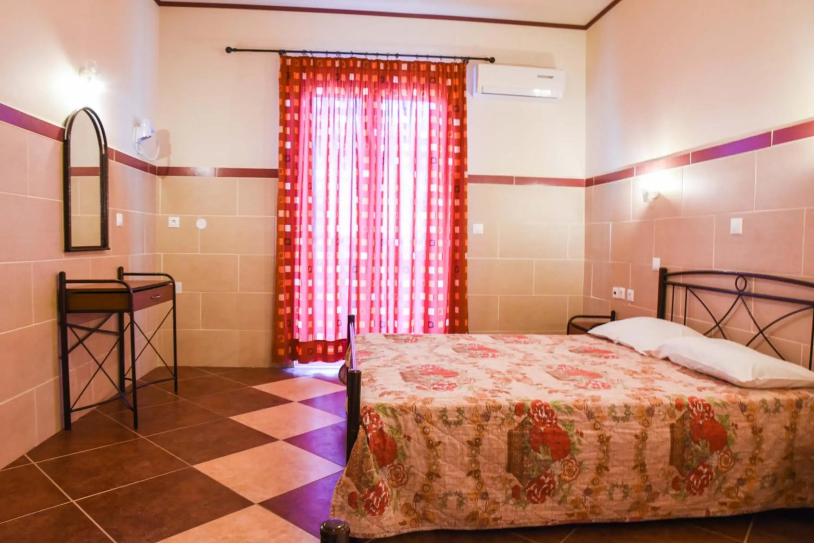 Chrysoula Hotel & Apartments