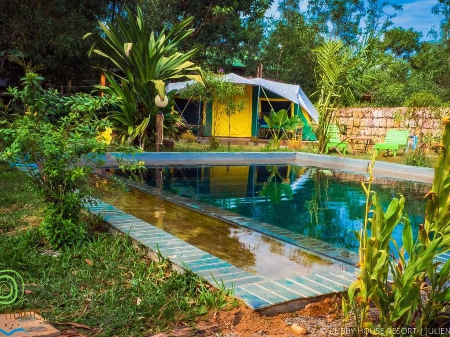 Cubby House Private Eco Resort