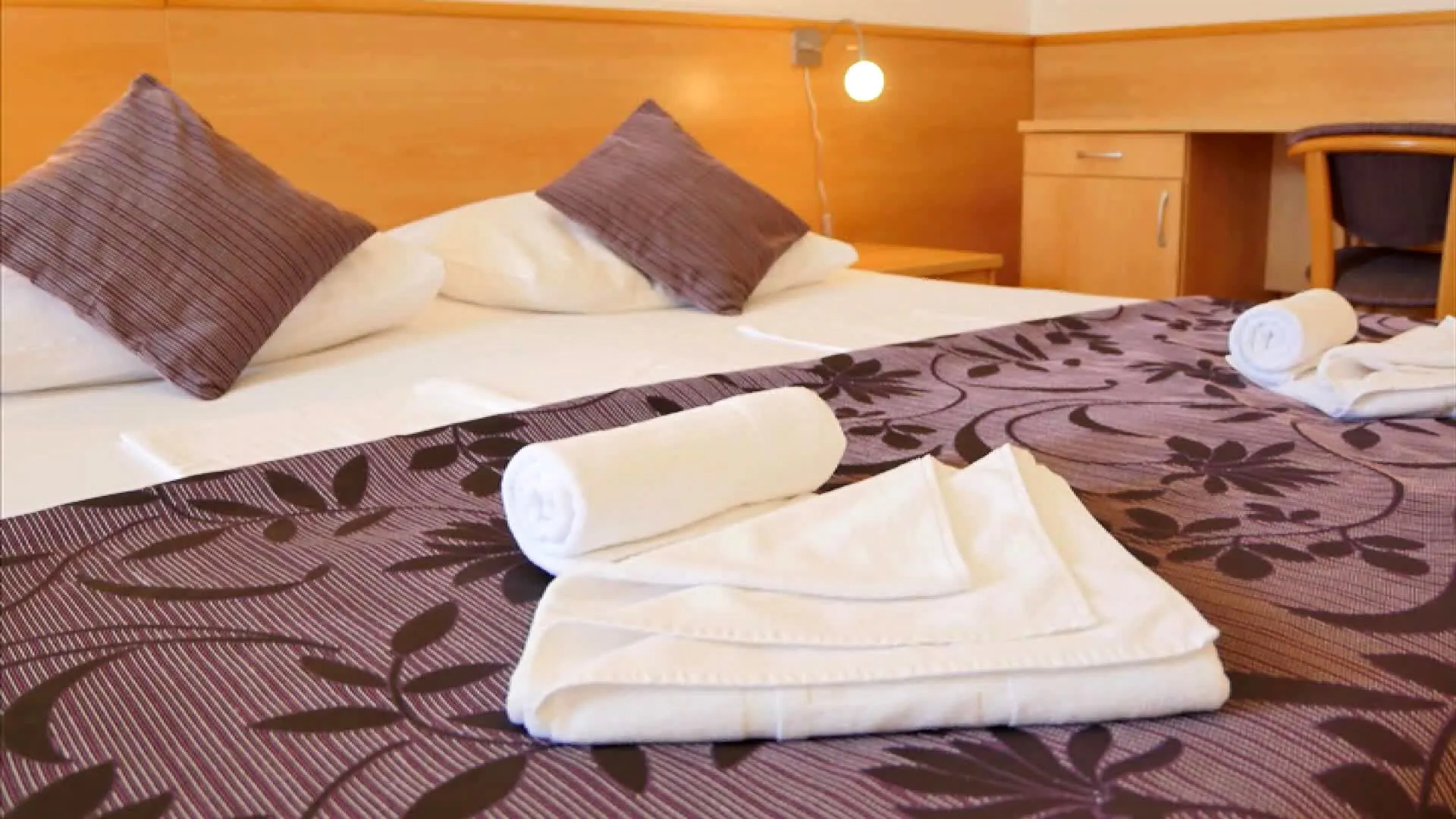 Zlatni Rat Beach Hotel