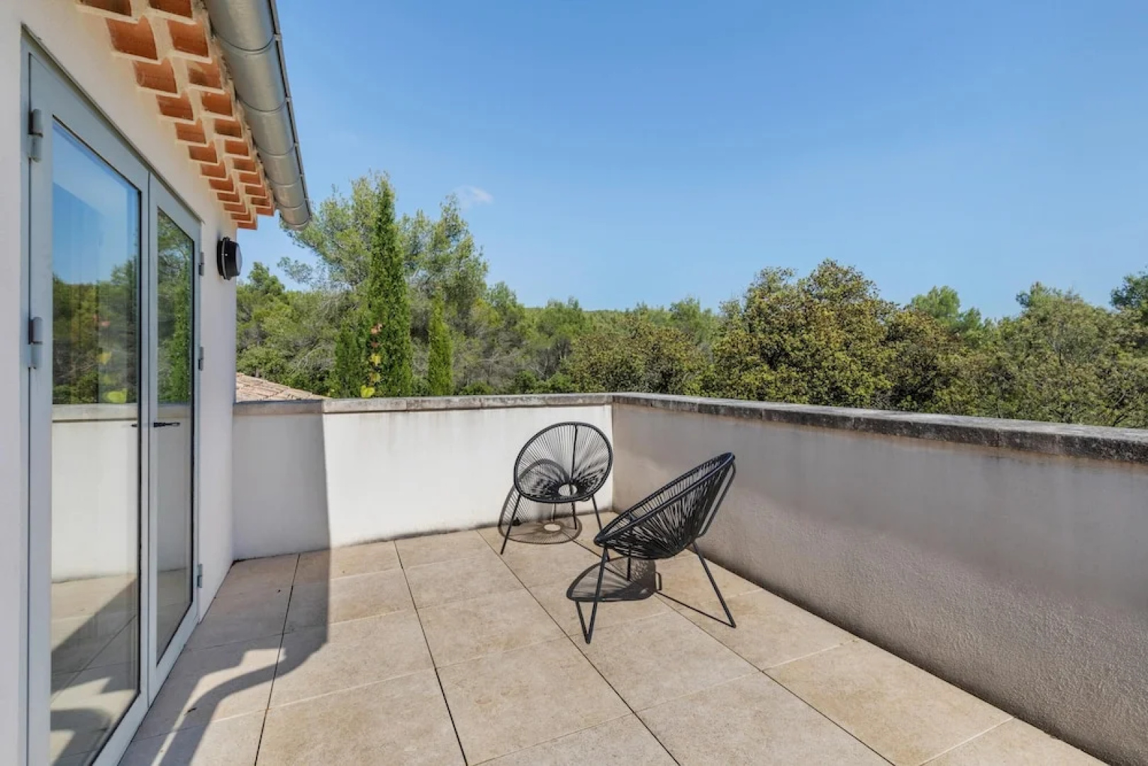 Villa With 5 Bedrooms in L'isle-sur-la-sorgue, With Private Pool, Furn
