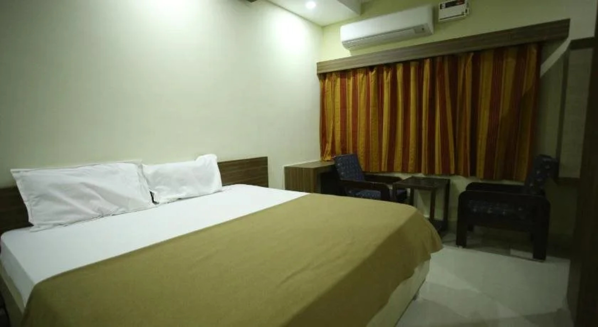 Bhimas Deluxe Hotel