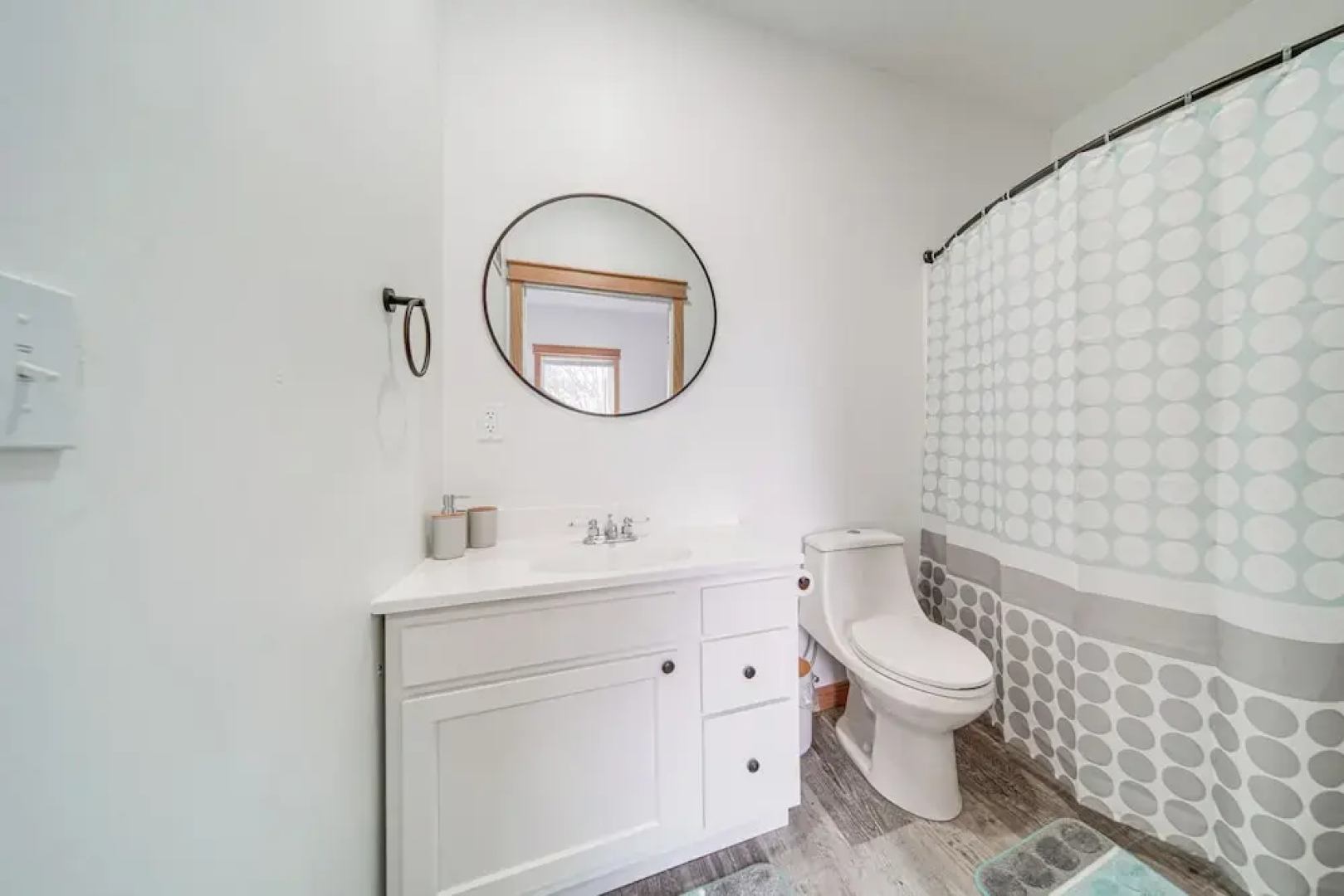 4 Mi to Lake Erie Access: Condo on the Greens