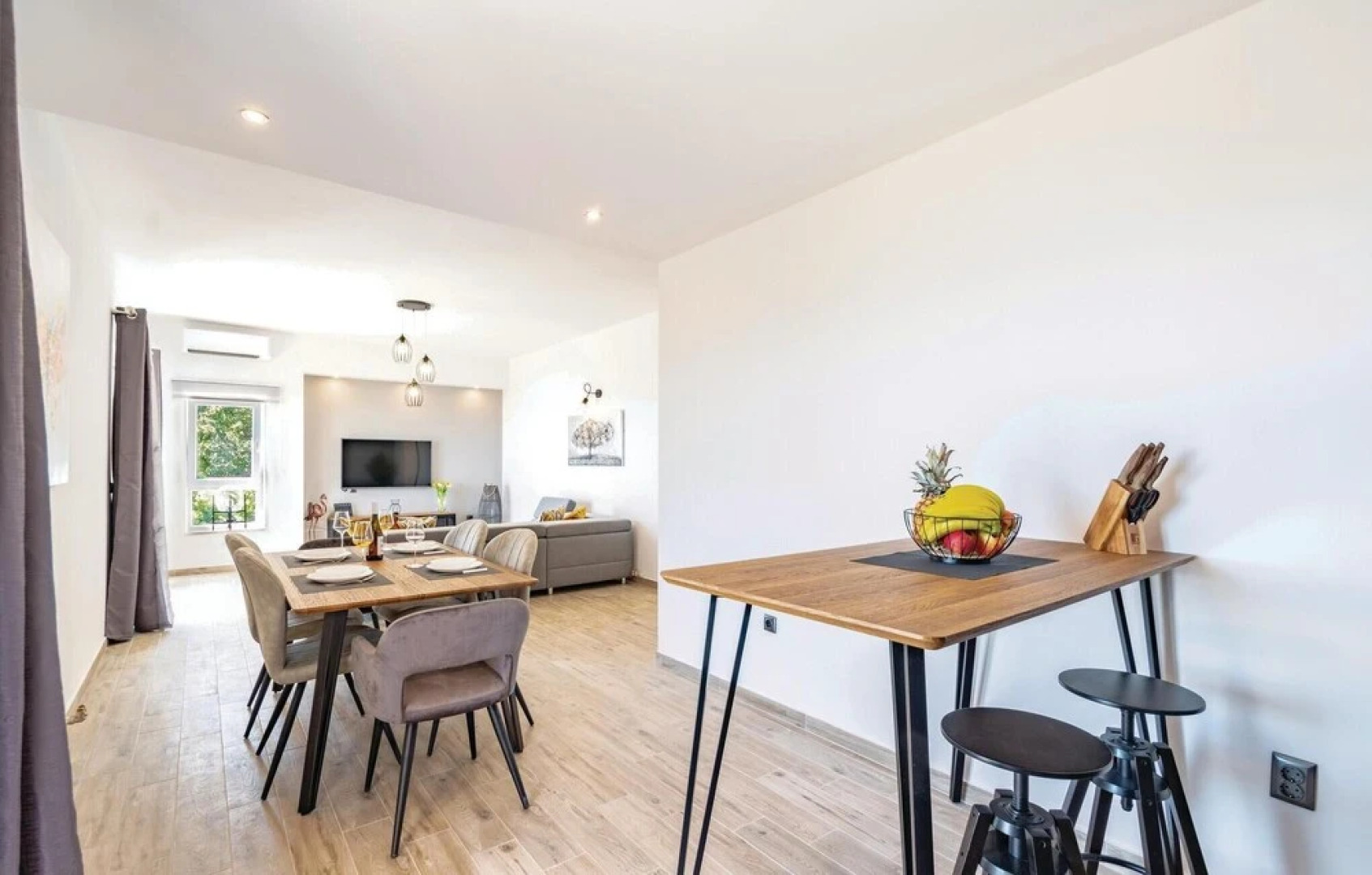 Nice Apartment in Orebic With Outdoor Swimming Pool, Wifi and Outdoor Swimming Pool