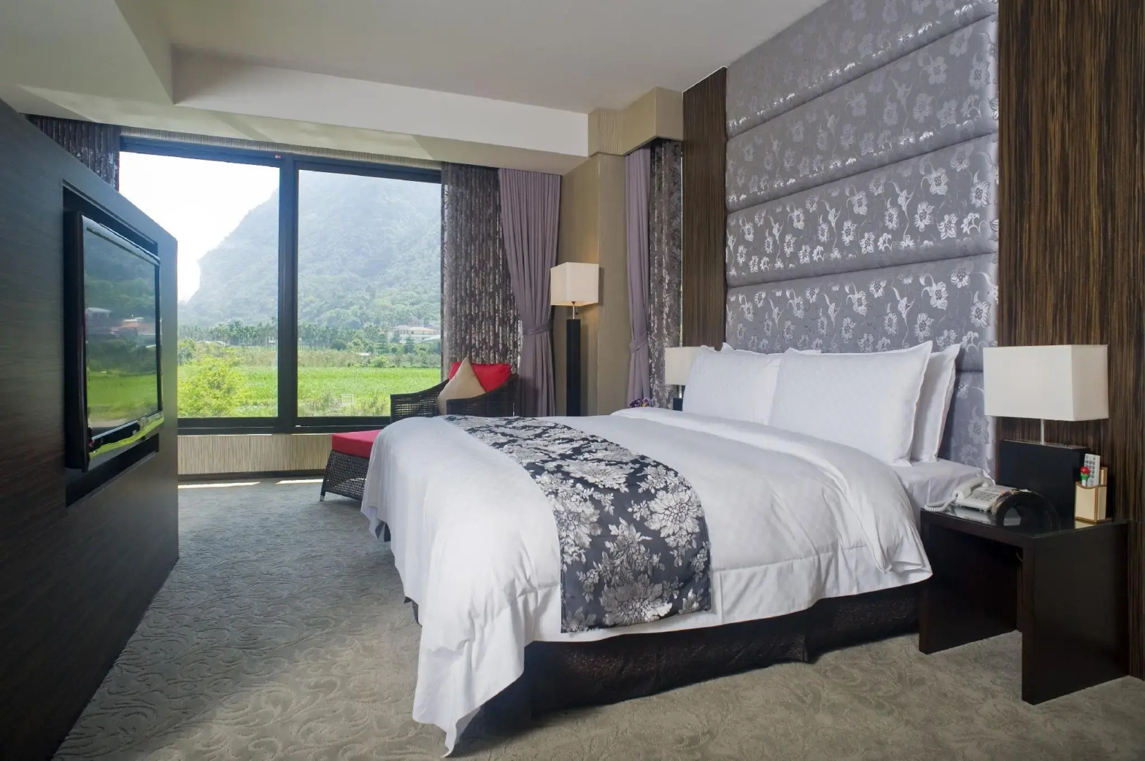 Tai Yi Red Maple Resort