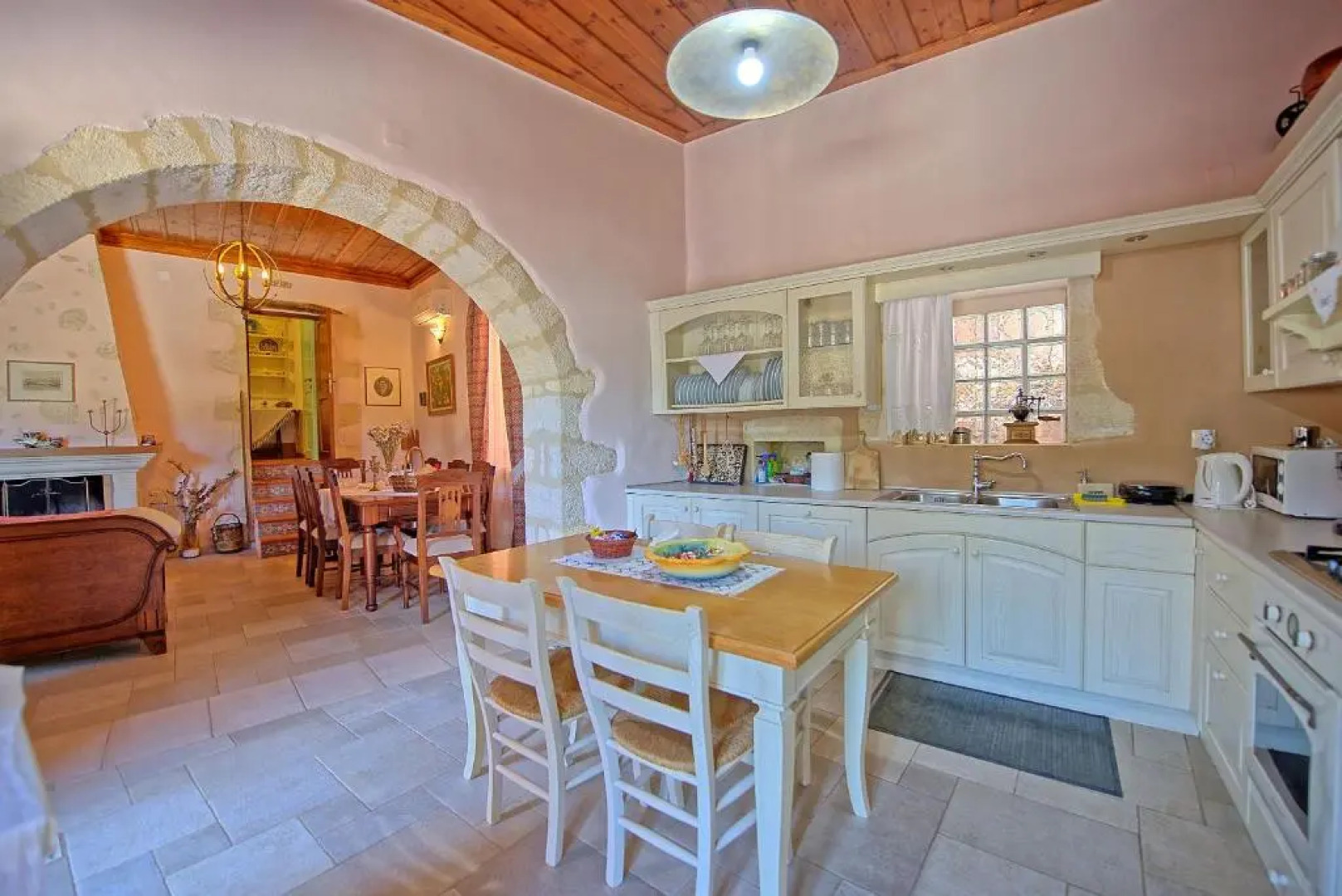 Villa Rodanthi by MediterraneanVillas