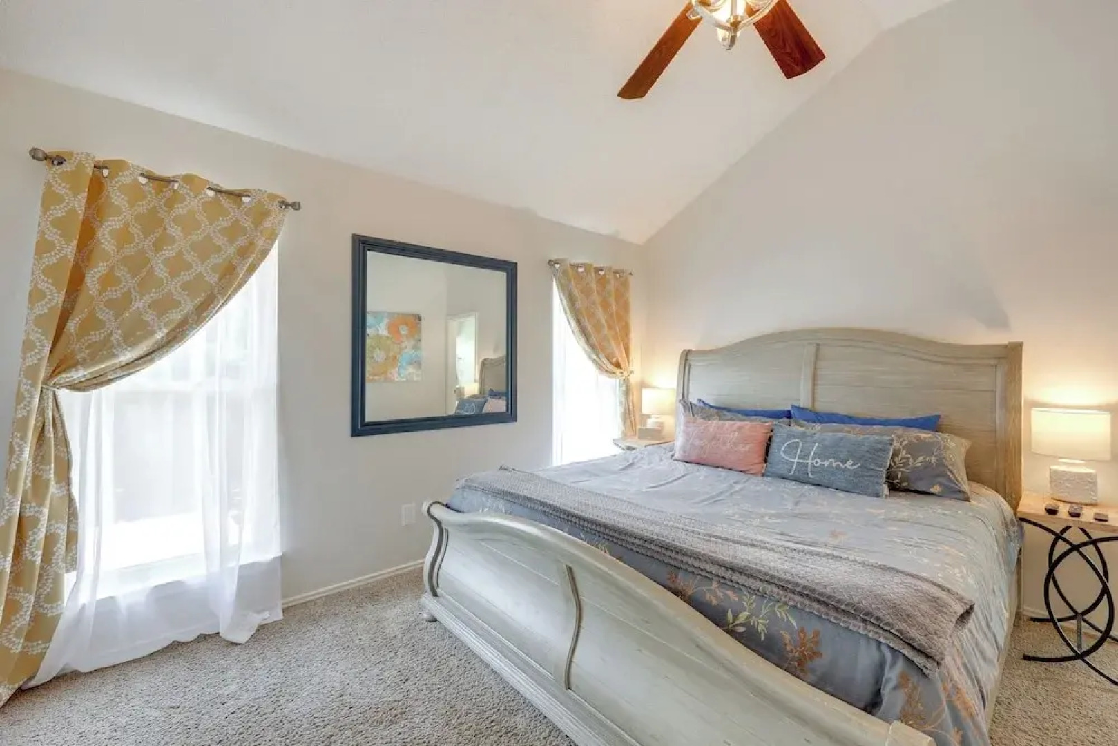 Hot Tub & Game Room: Spacious Live Oak Home!