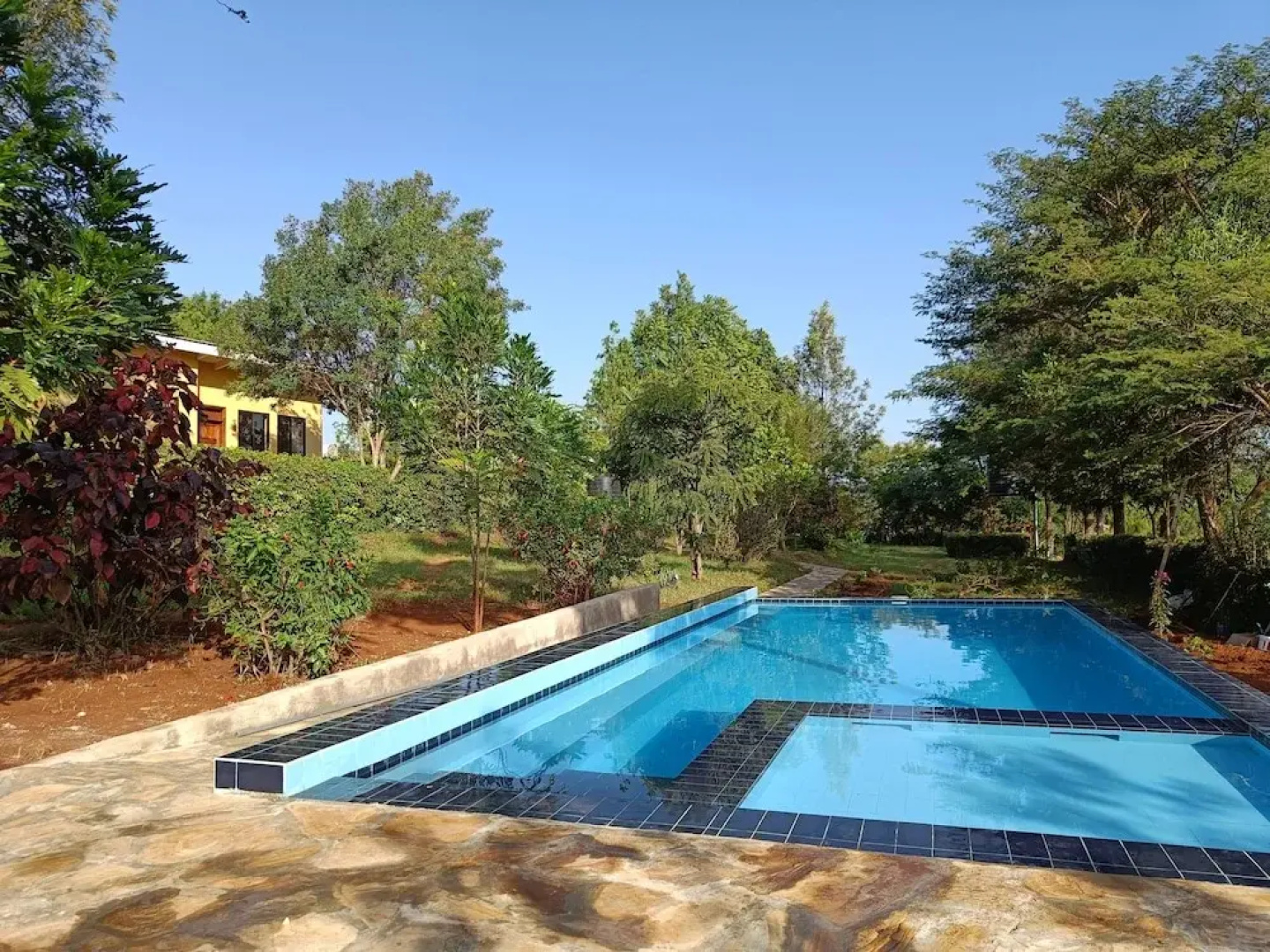 TanzanIce Farm Lodge