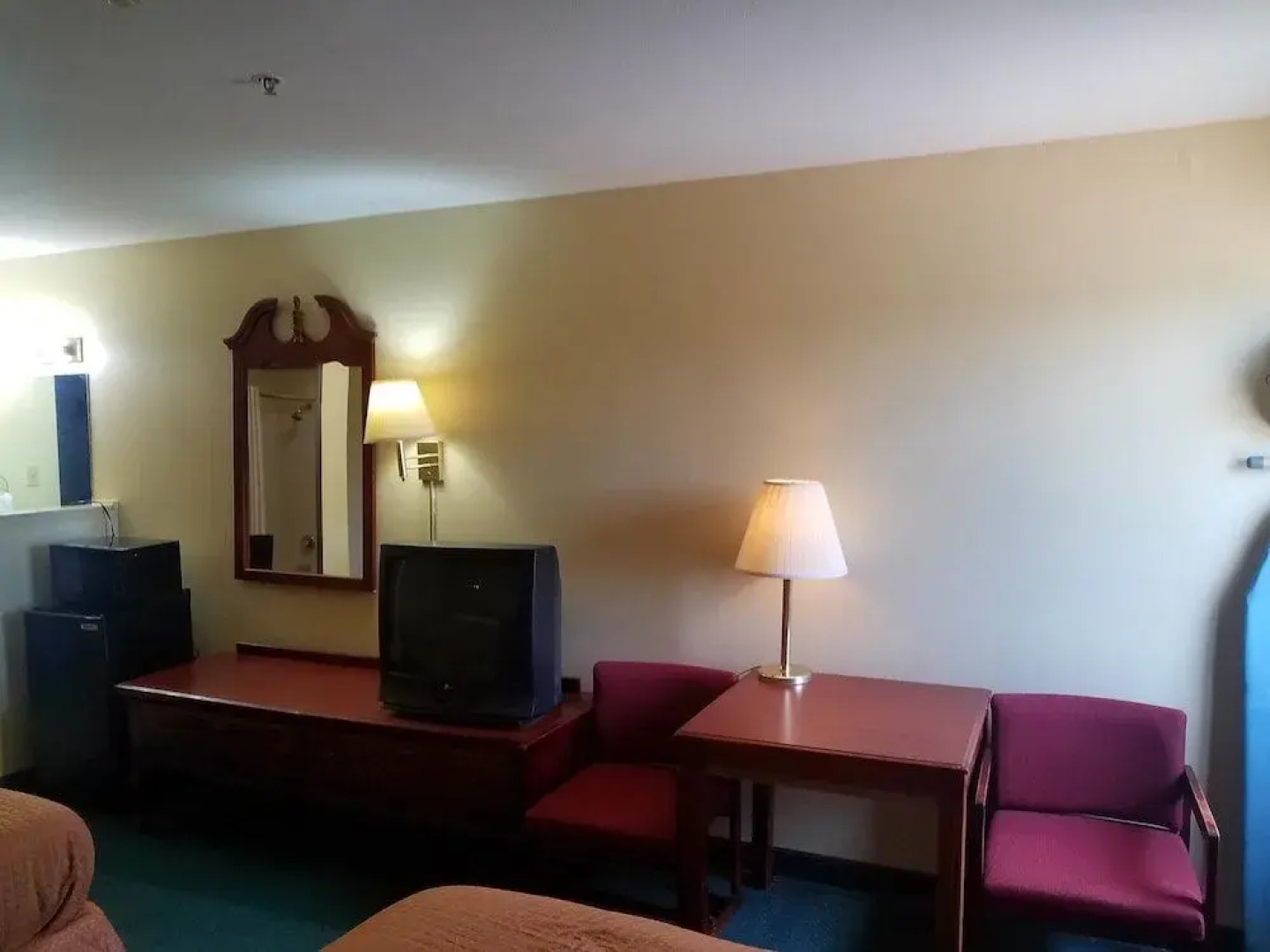 SureStay by Best Western Groves