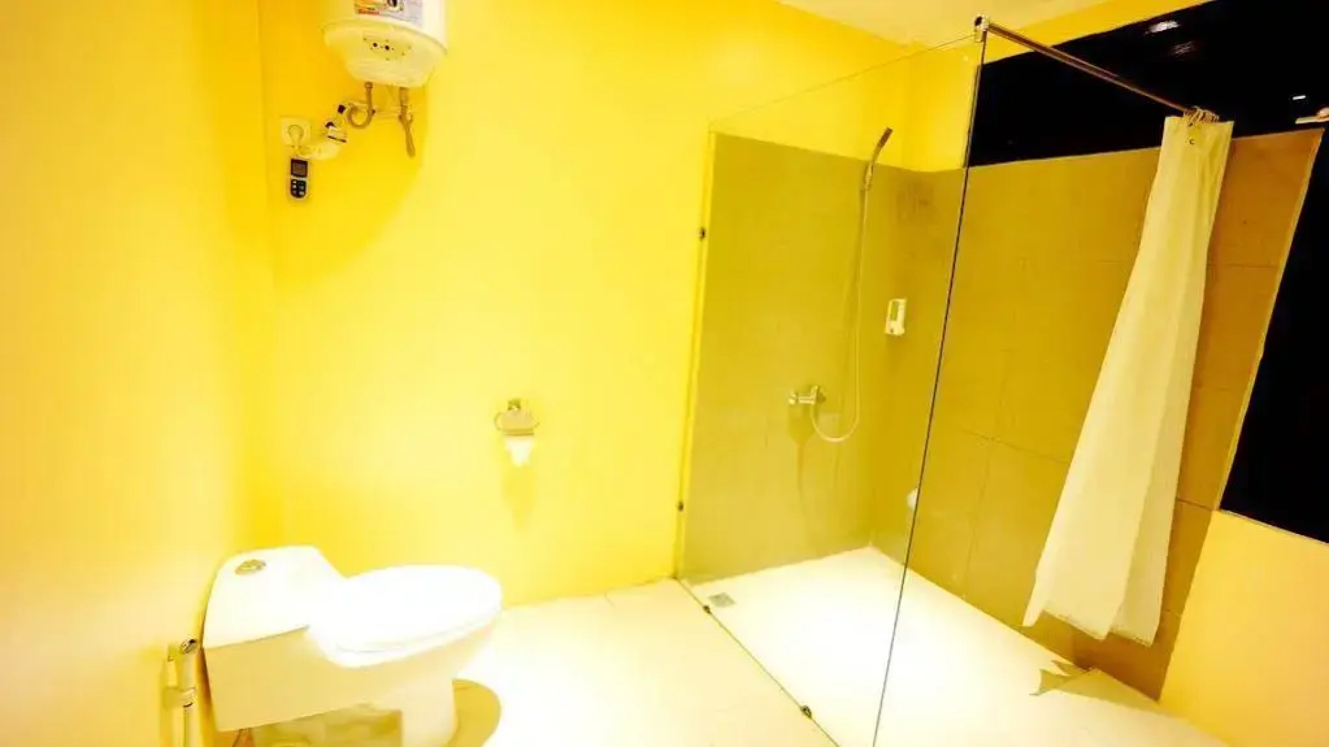 Puri Bening Lake Front Hotel