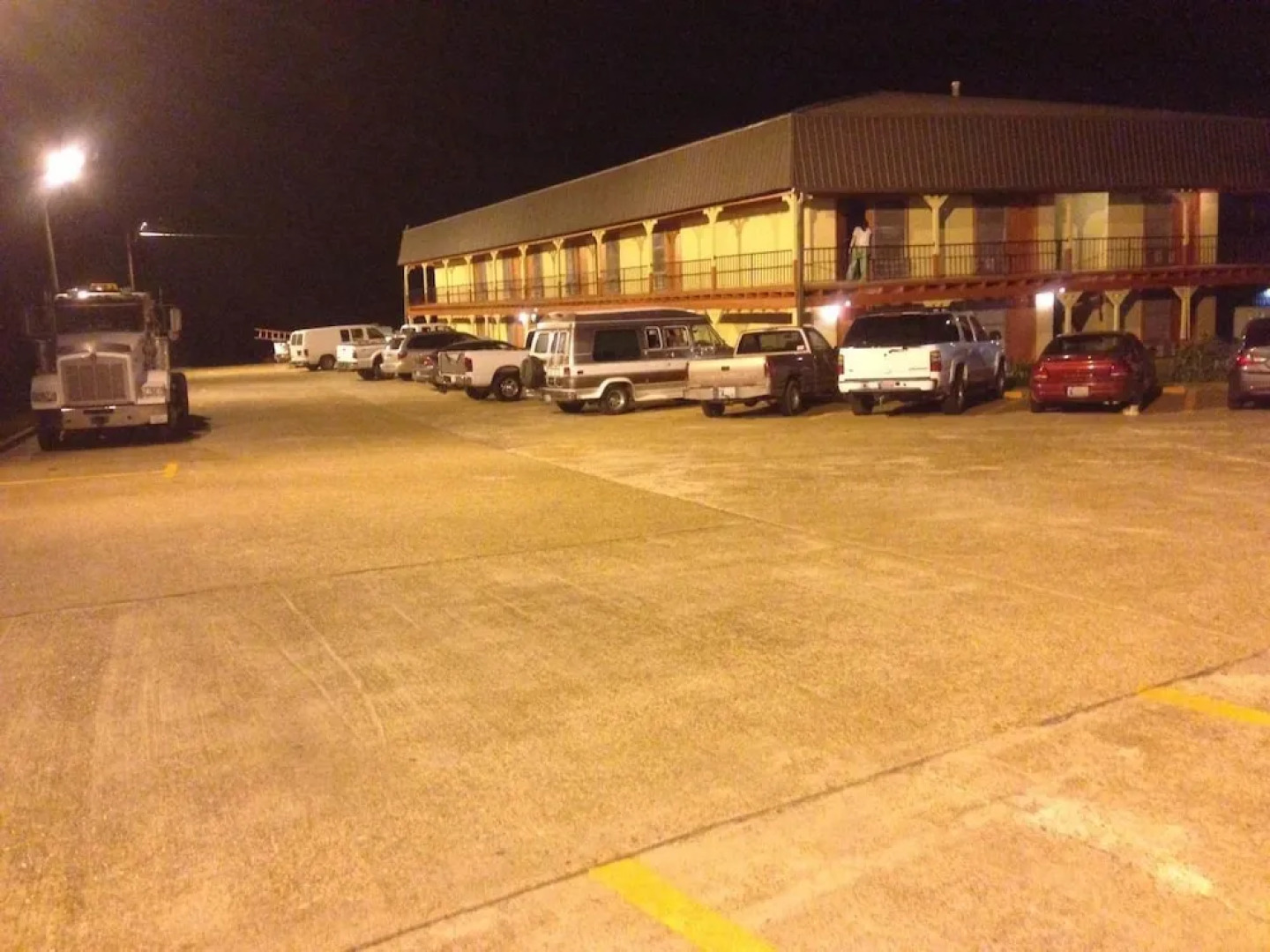 Sportsman Inn and Suites