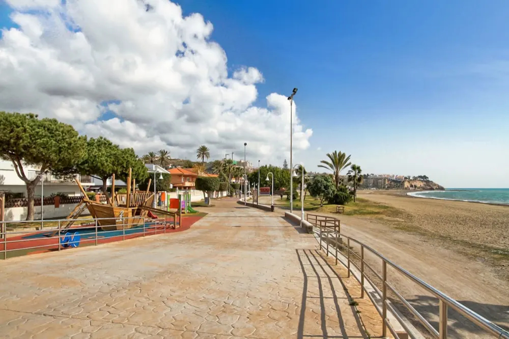 Del Parque Flats - Cala Torrevigia