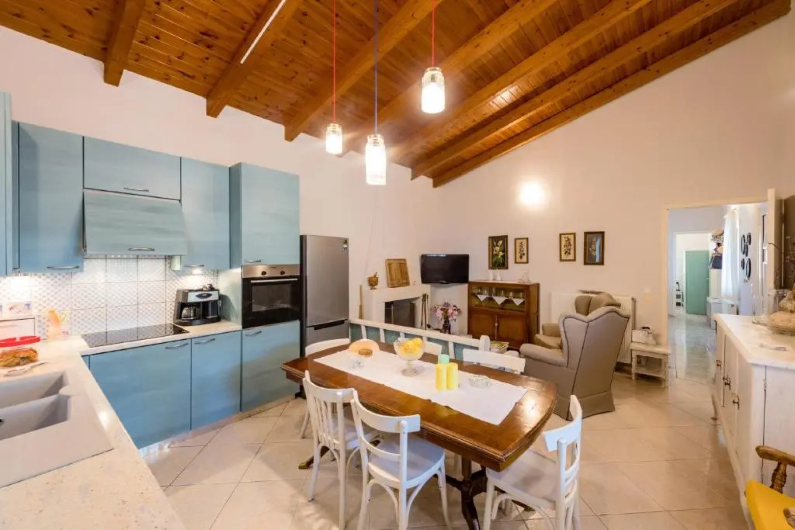 Kiko, the Coastline house