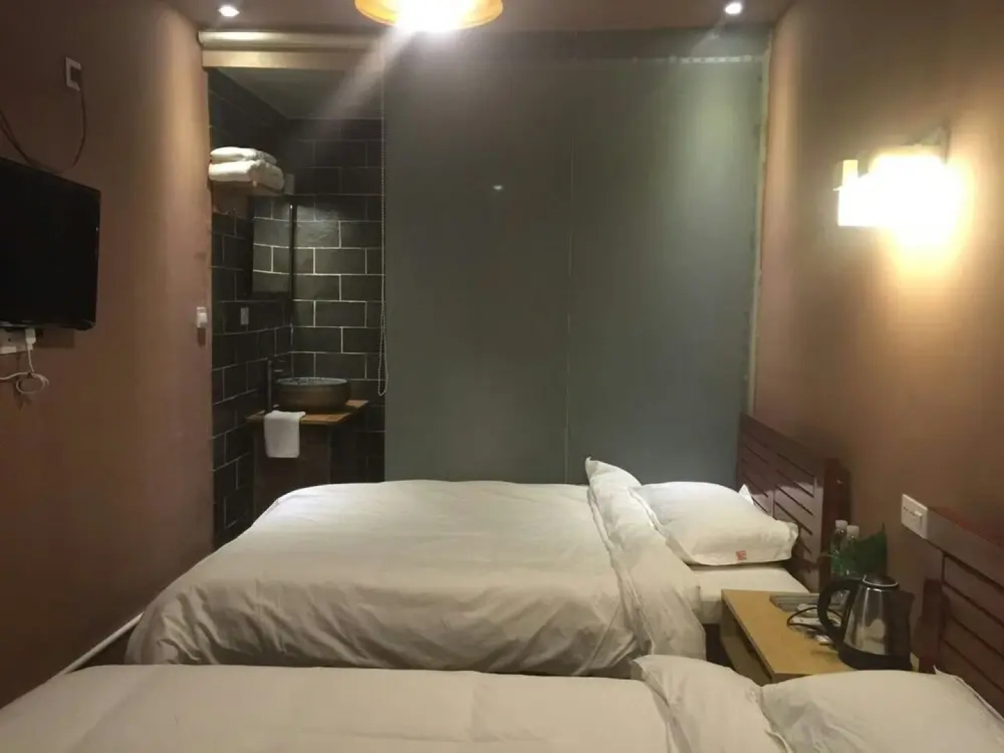 Shu Hostel