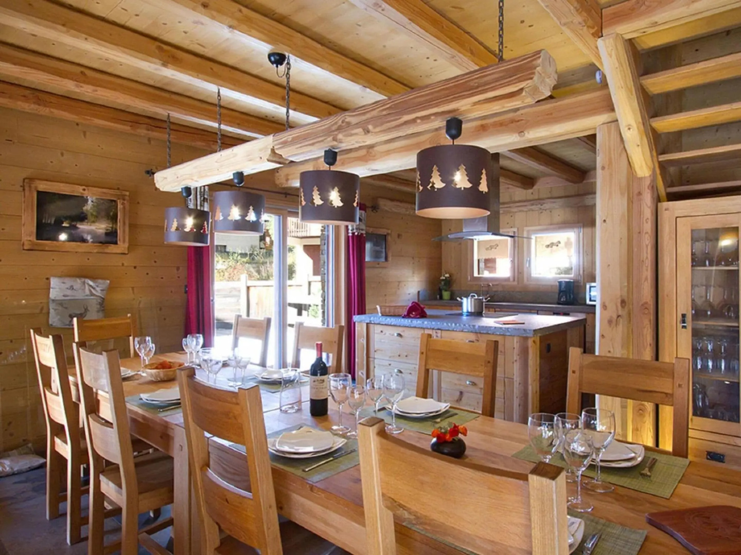 Beautiful 14-person chalet with sauna and private swimming pool in Les Deux Alpes