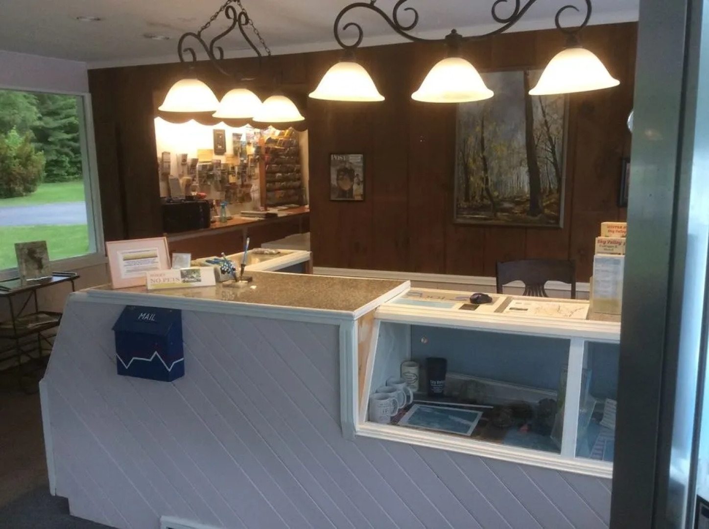 Sky Valley Motel & Cottages