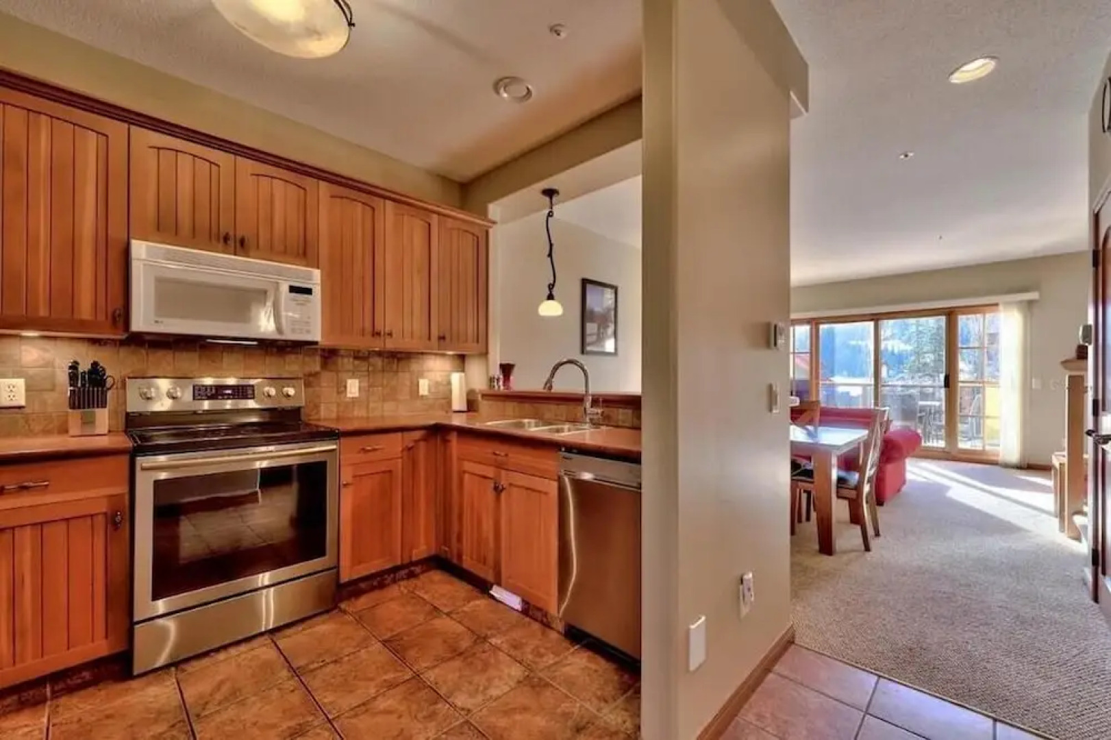 Trails Edge by Bear Country