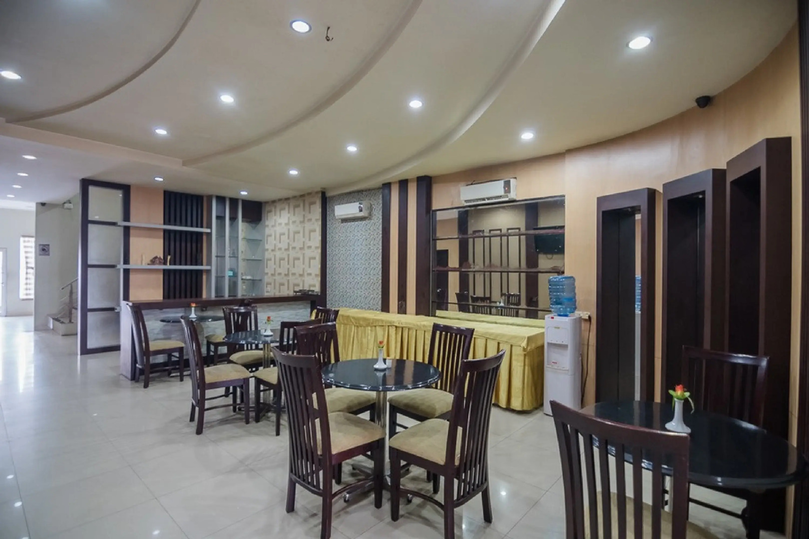 RedDoorz Plus near Simpang Rimbo Jambi