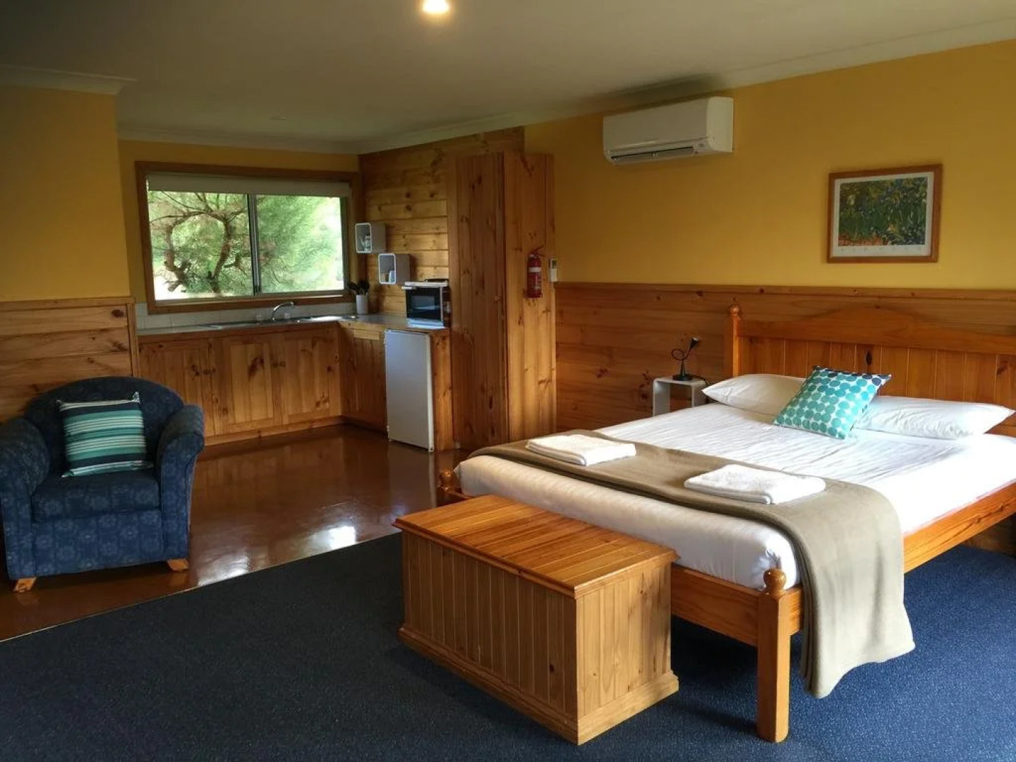Clifton Beach Lodge