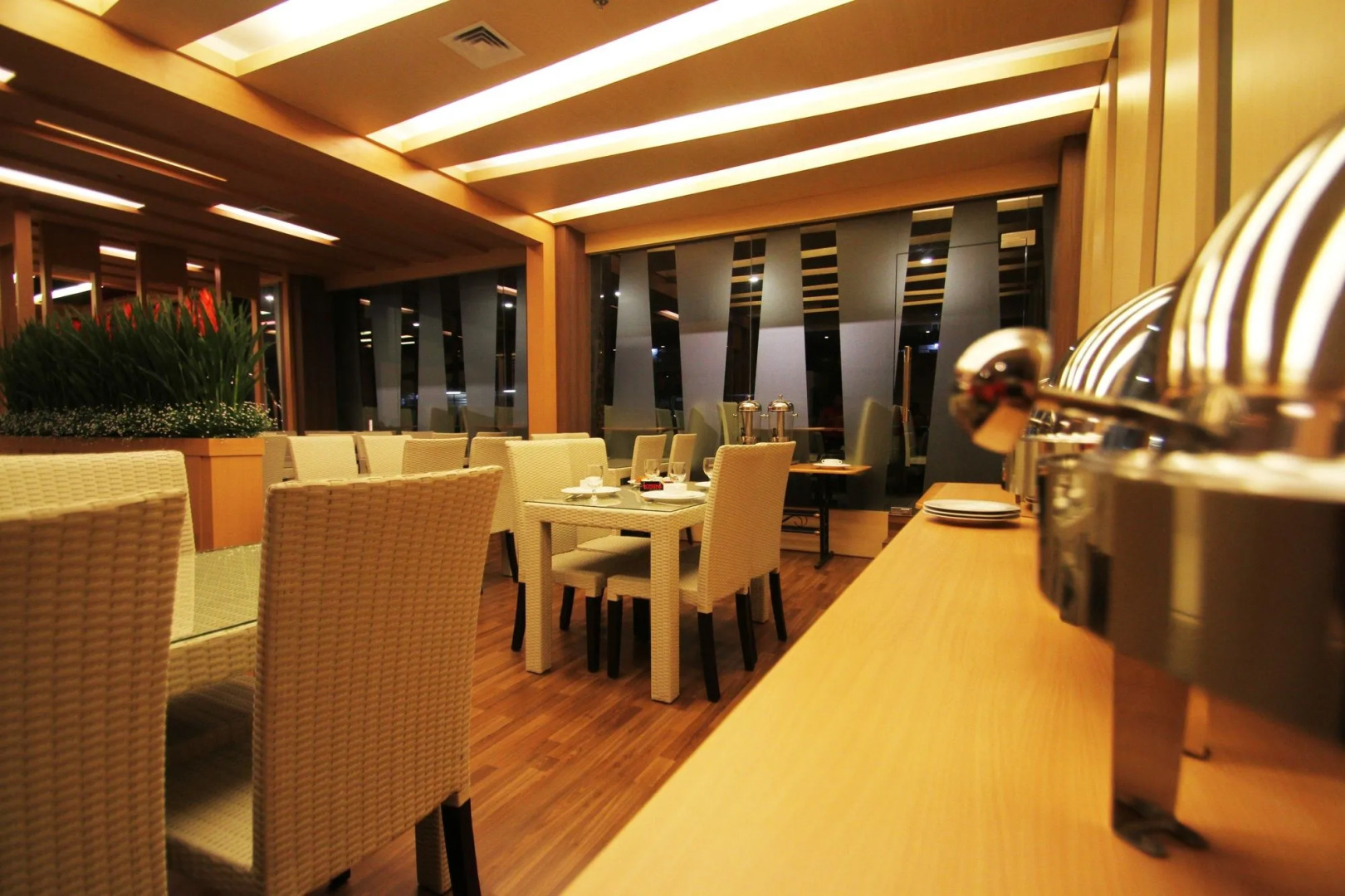 The L Hotel Entertainment