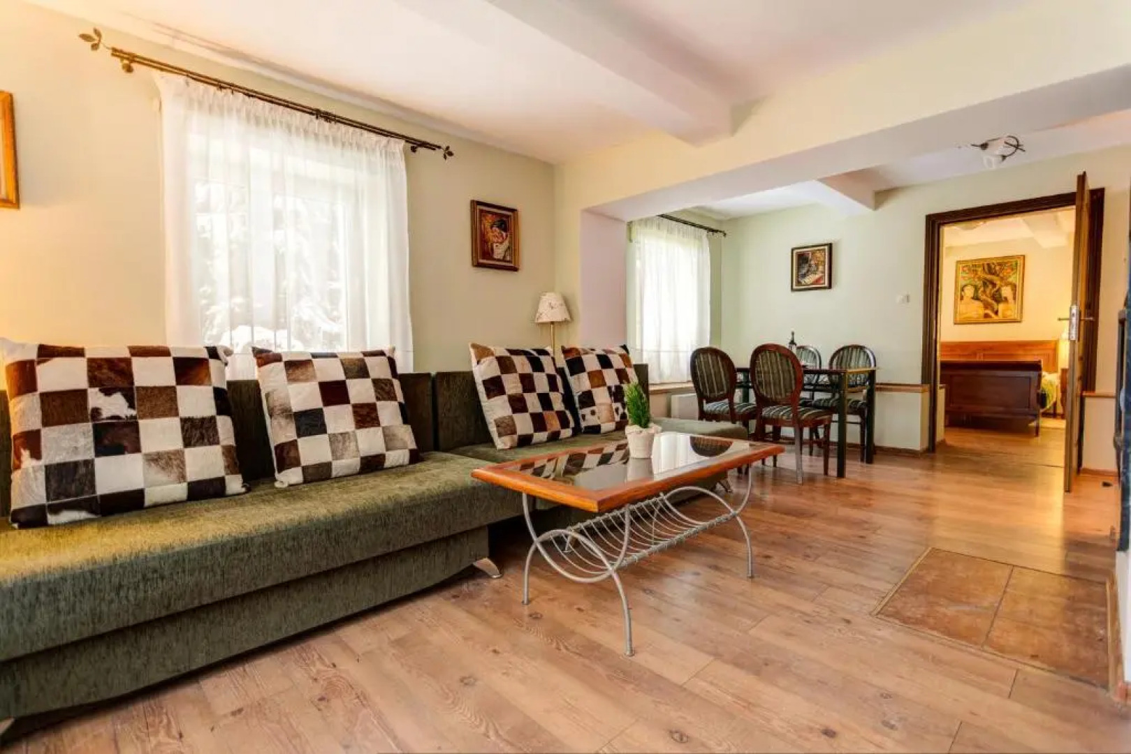 Willa Lubicz Apartamenty Rodzinne w Krynicy Zdroju