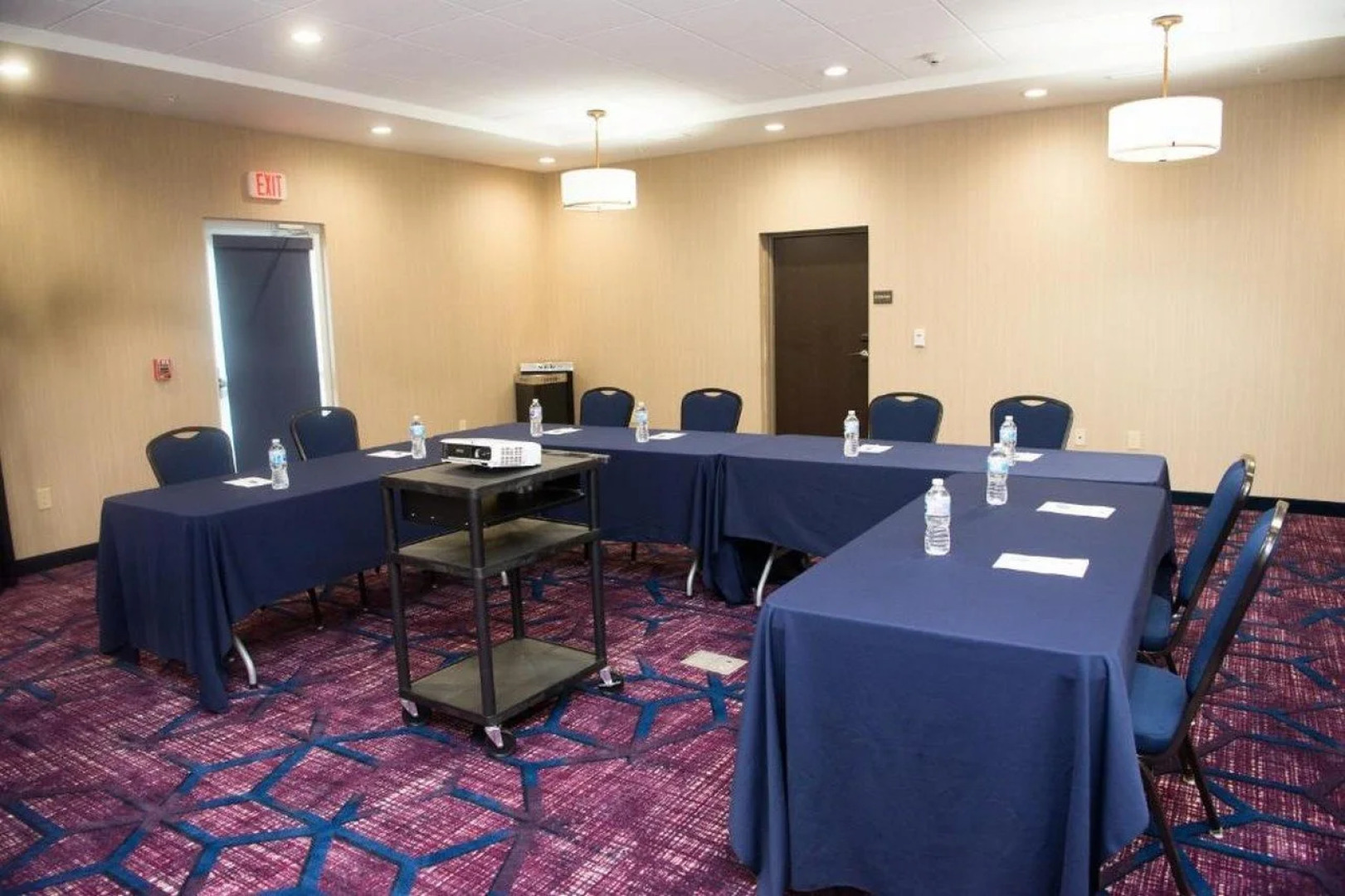 Hampton Inn & Suites by Hilton Warrington Horsham