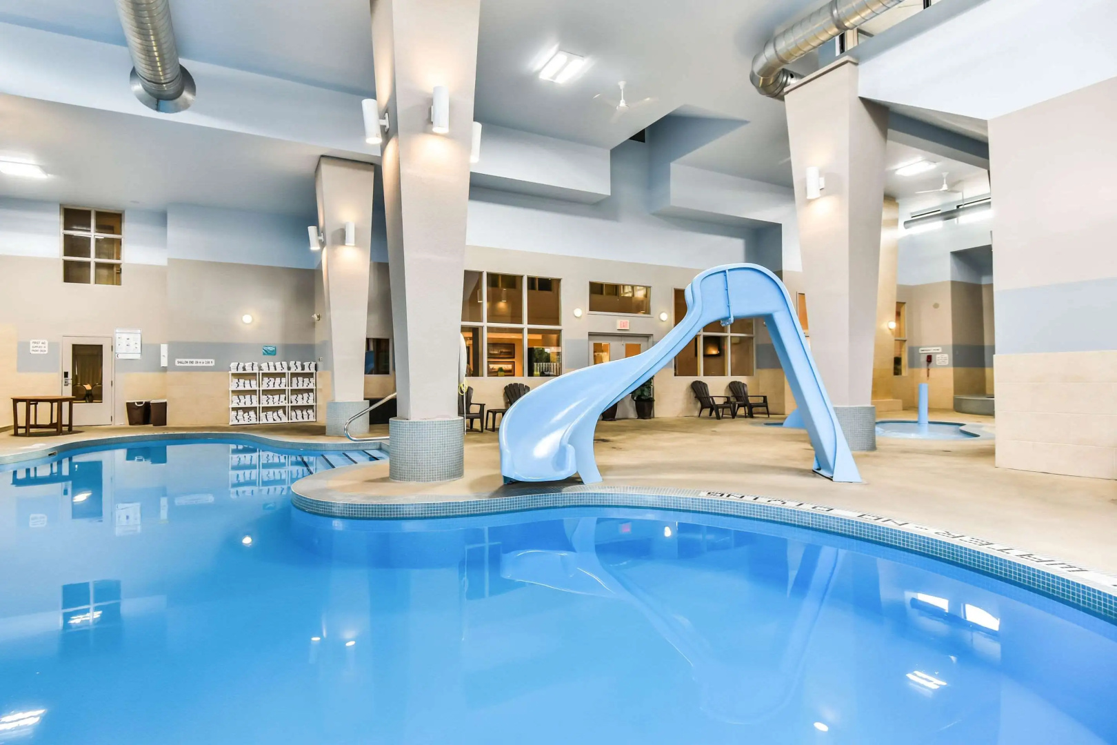 Comfort Inn & Suites Ambassador Bridge