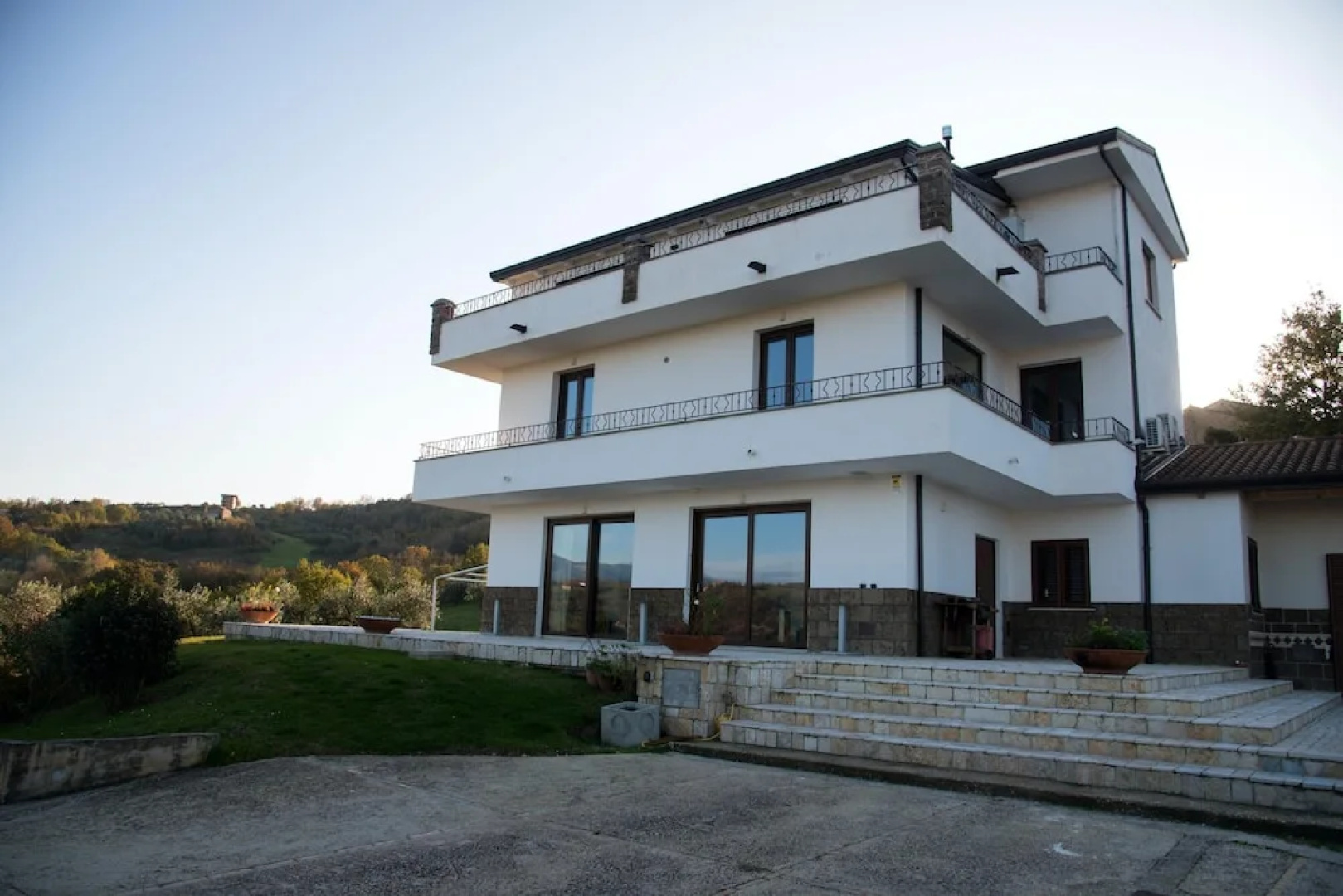 House With 3 Bedrooms in Bosco di Caiazzo, With Wonderful Mountain View, Shared Pool, Enclosed Garden
